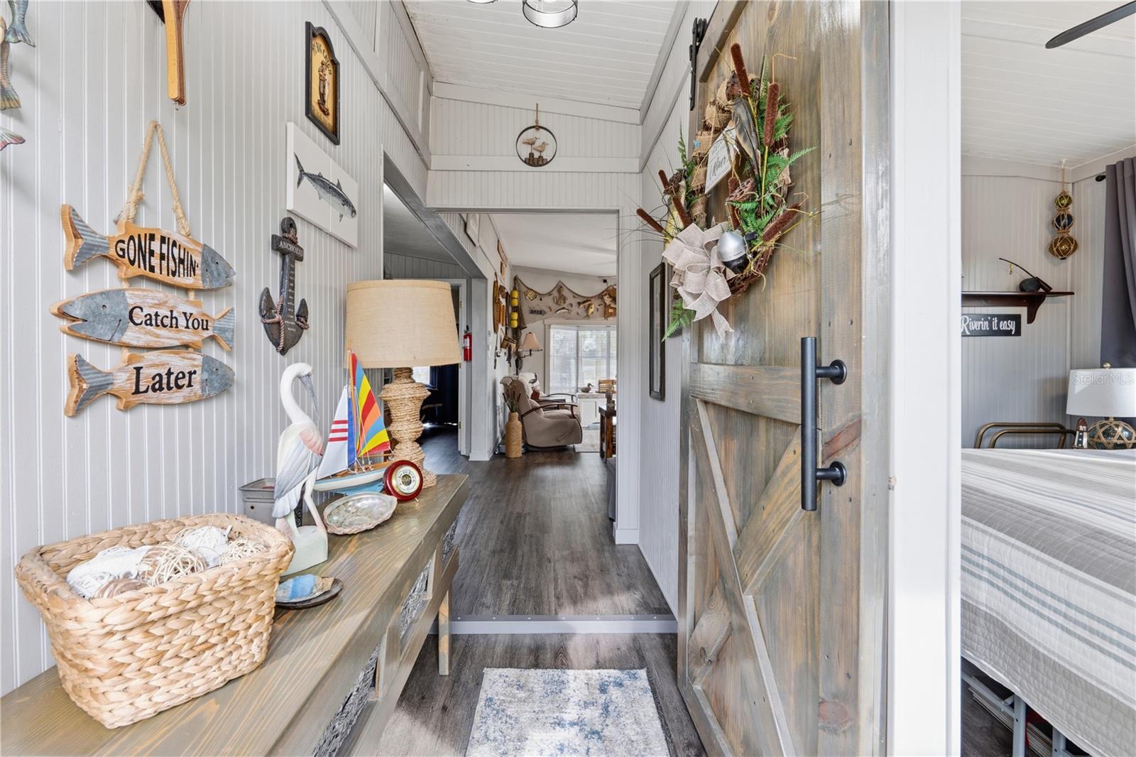 Image 27 of 89 For 547 205th Street