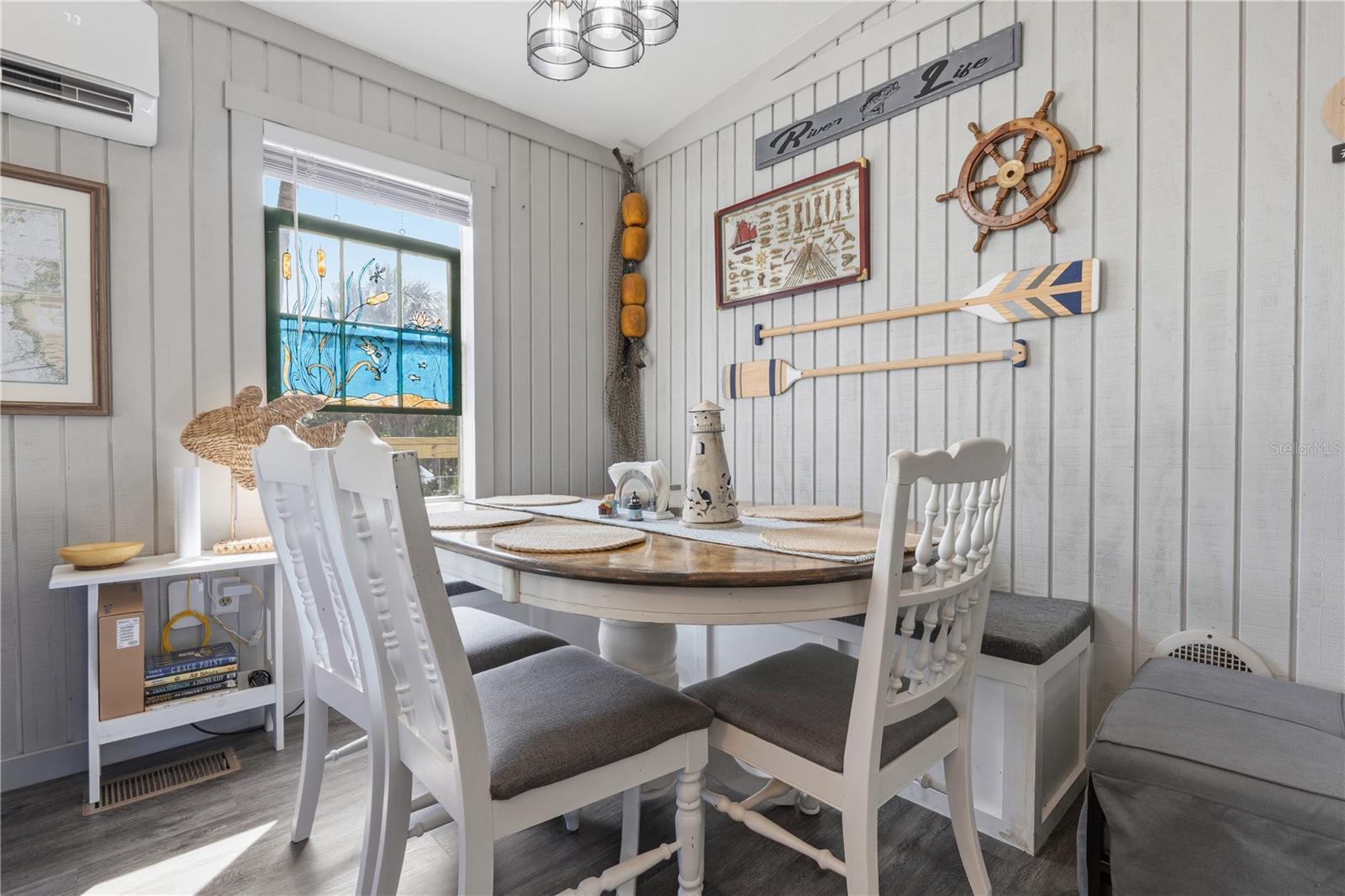 Image 36 of 89 For 547 205th Street