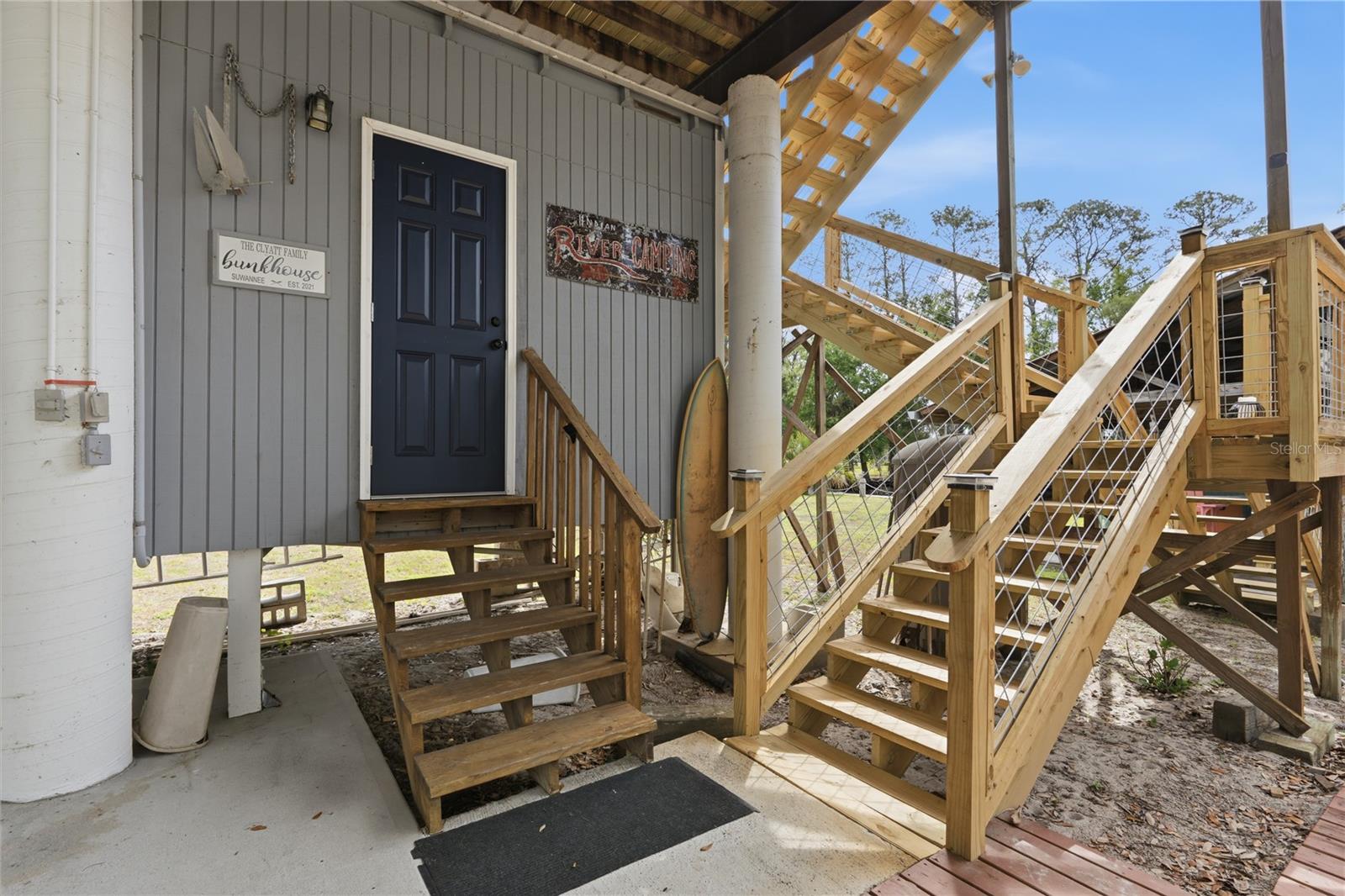 Image 47 of 89 For 547 205th Street