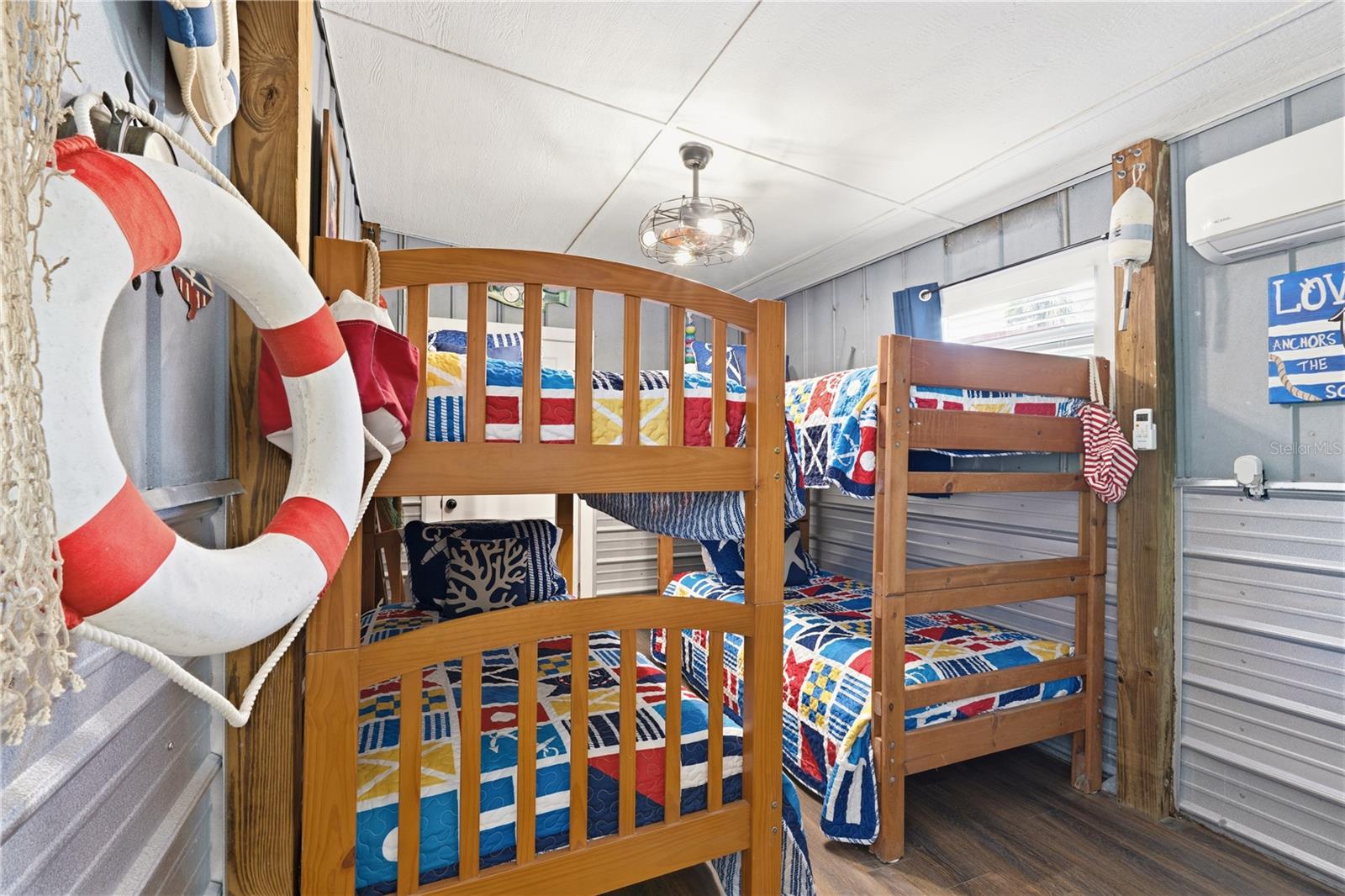 Image 52 of 89 For 547 205th Street