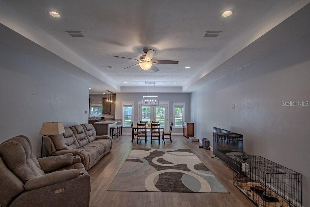 Image 11 of 22 For 109 Round House Court