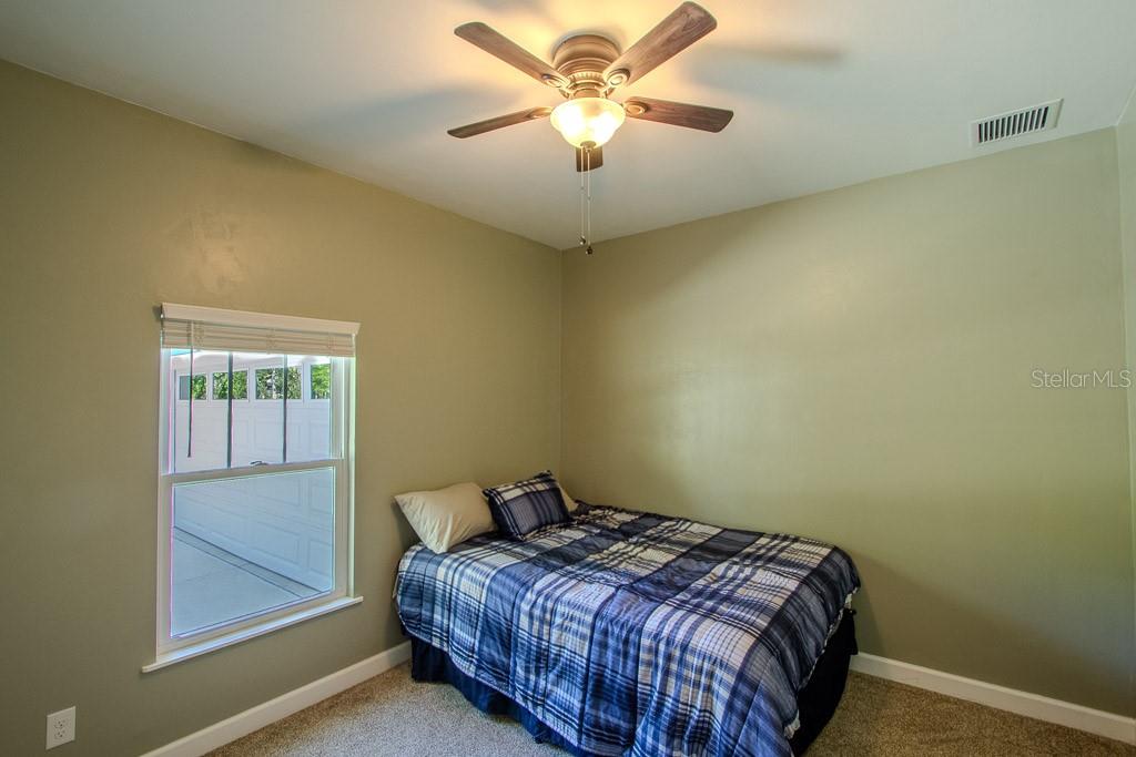 Image 14 of 22 For 109 Round House Court