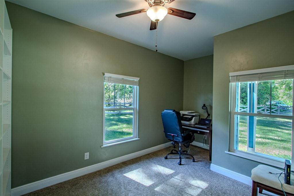 Image 19 of 22 For 109 Round House Court