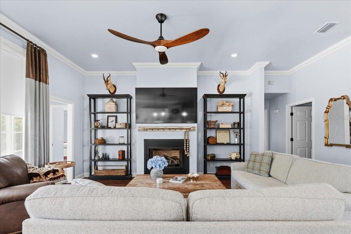 Image 11 of 79 For 20744 252nd Street