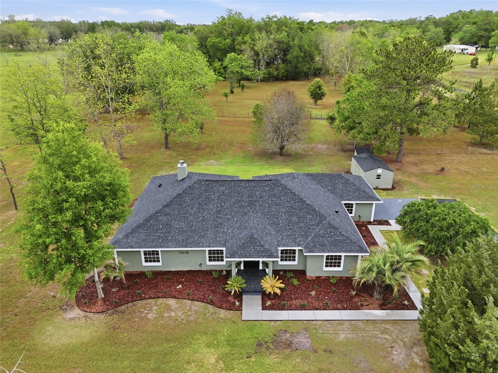 Image 36 of 50 For 19518 78th Avenue