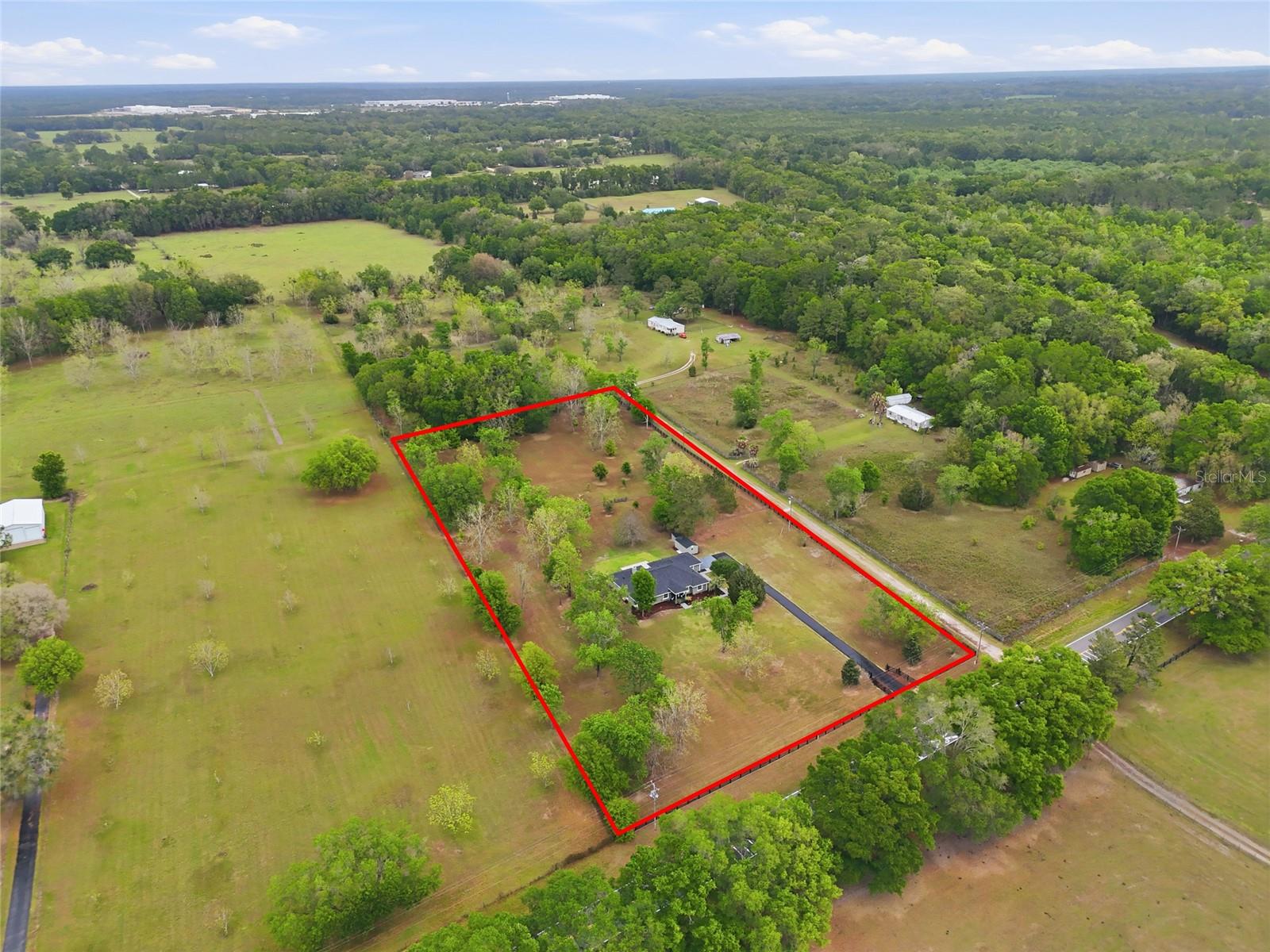 Image 43 of 50 For 19518 78th Avenue