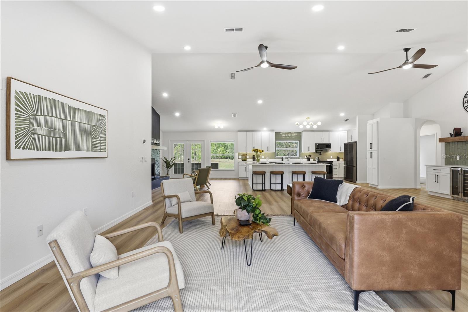 Image 5 of 50 For 19518 78th Avenue