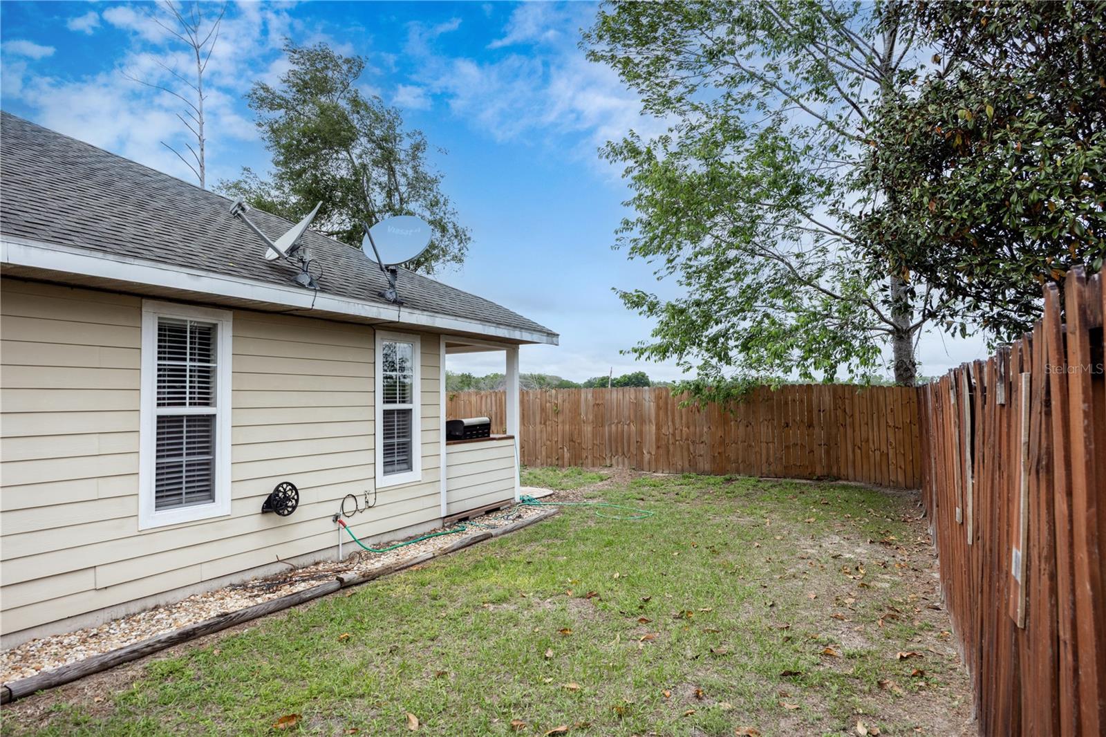 Image 40 of 41 For 25488 10th Avenue