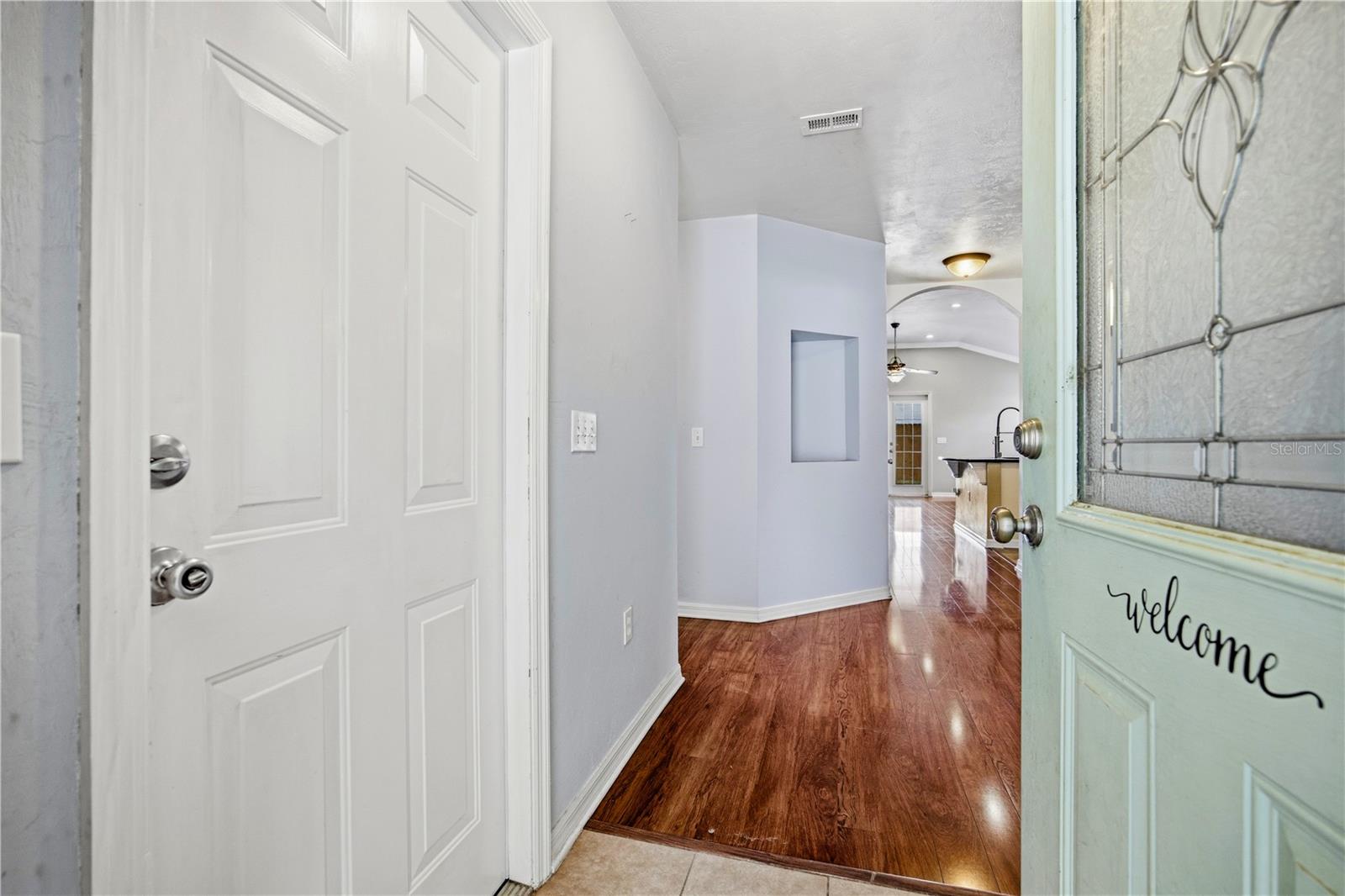 Image 9 of 41 For 25488 10th Avenue