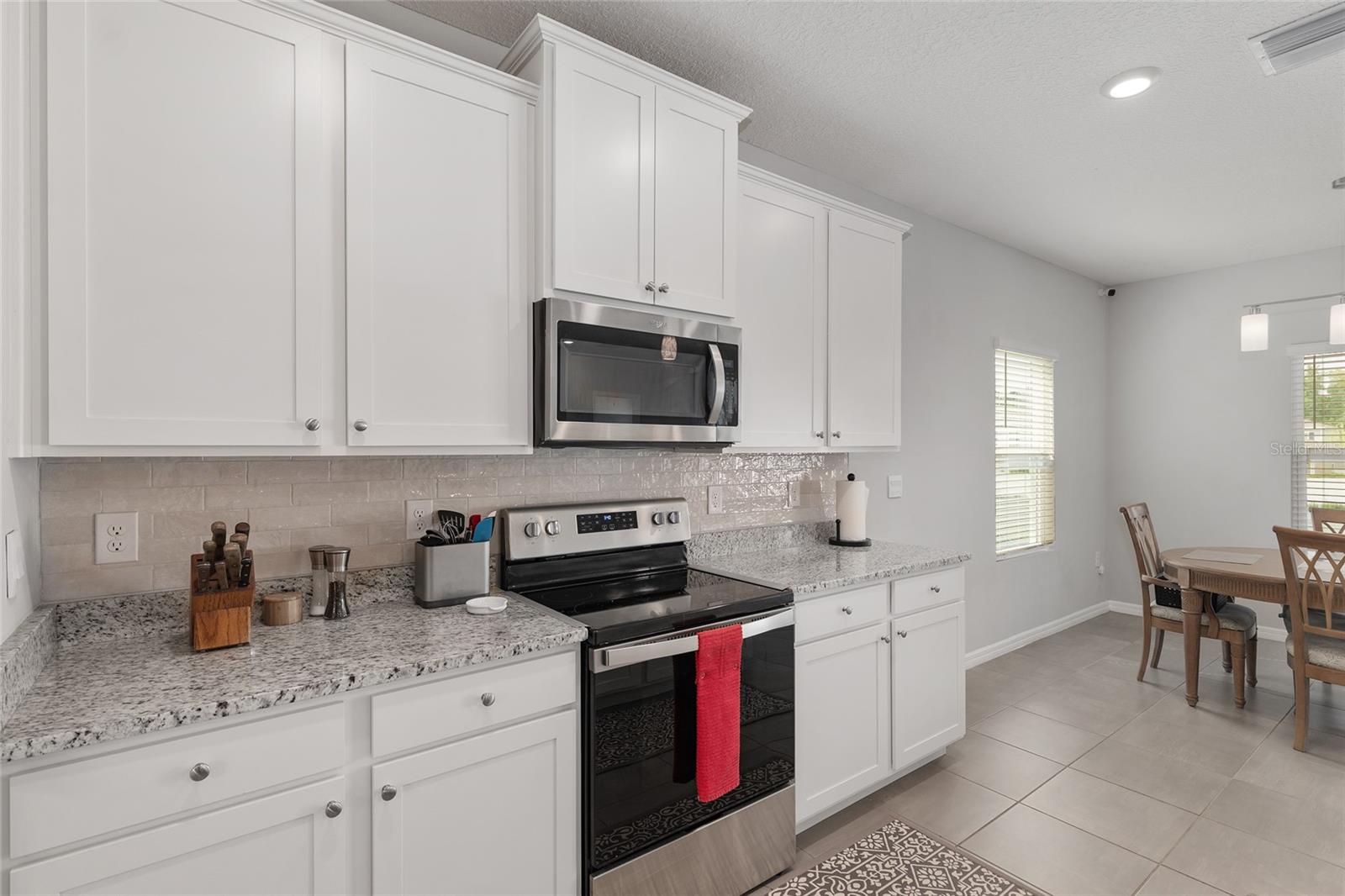 Image 20 of 77 For 17352 172nd Avenue