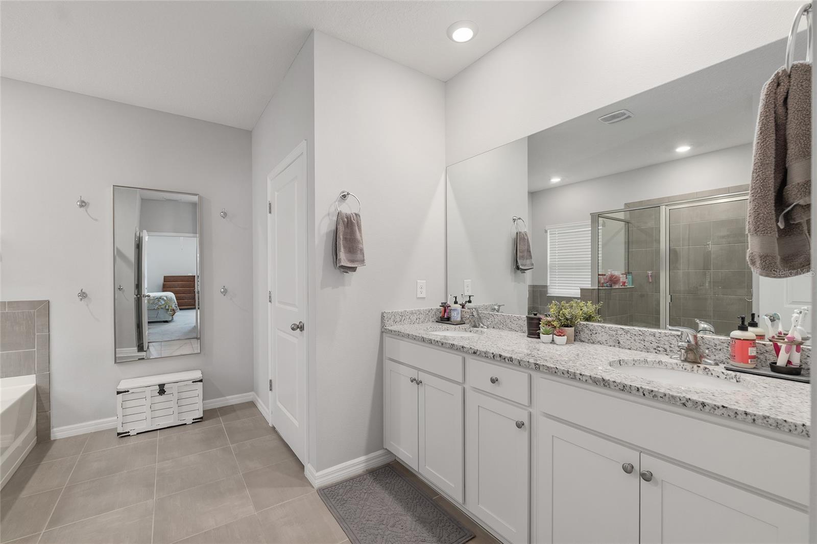 Image 30 of 77 For 17352 172nd Avenue