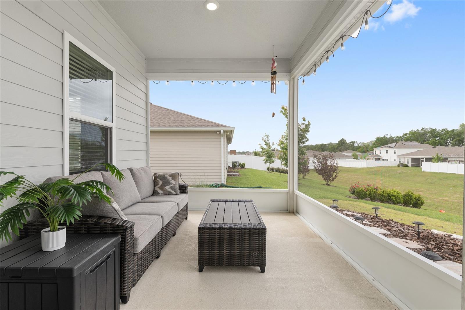 Image 51 of 77 For 17352 172nd Avenue