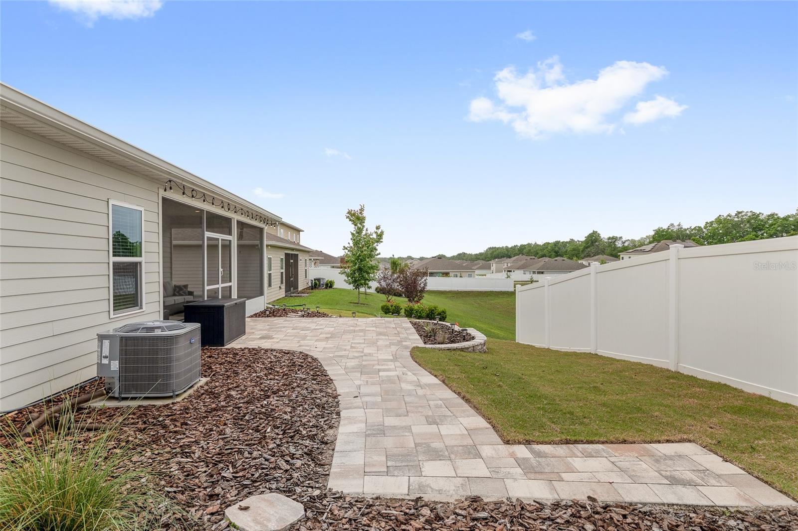 Image 58 of 77 For 17352 172nd Avenue