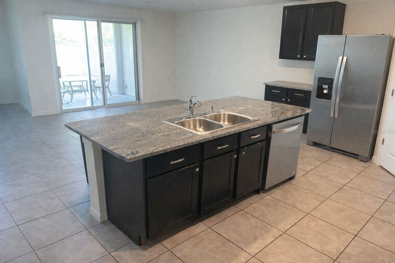 Image 7 of 15 For 4676 Sigcom Place