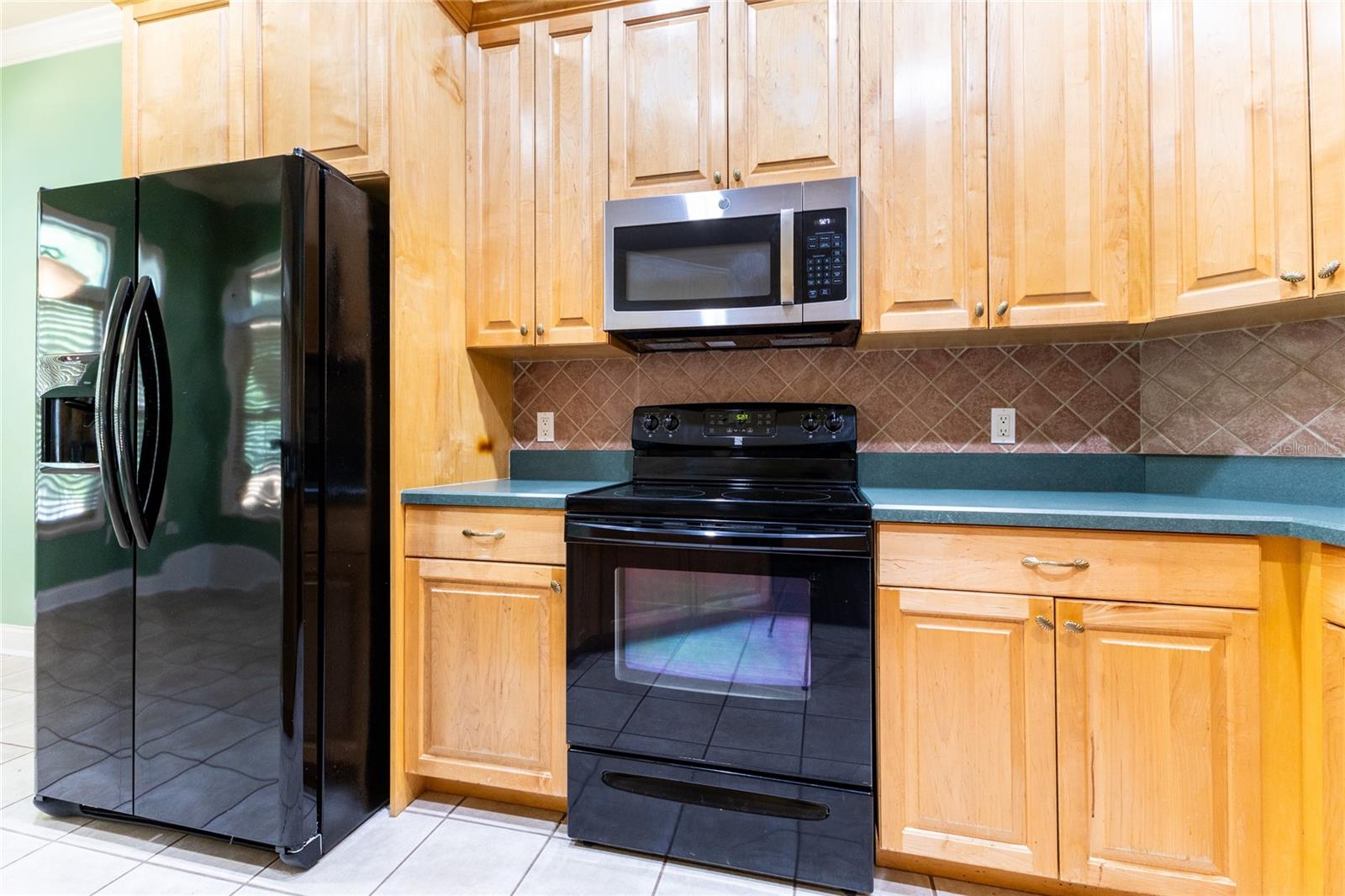 Image 20 of 59 For 2429 93rd Street