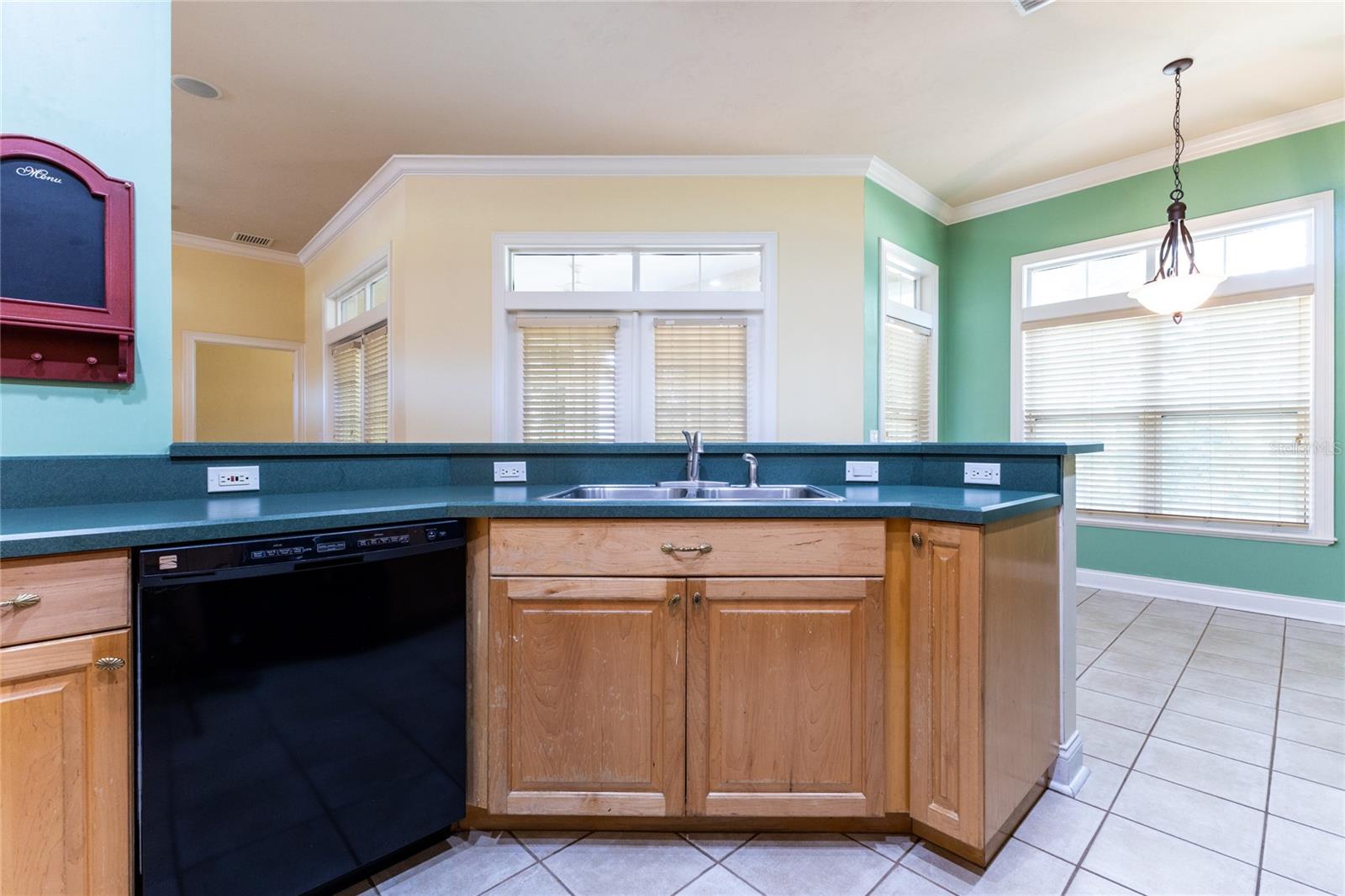 Image 22 of 59 For 2429 93rd Street