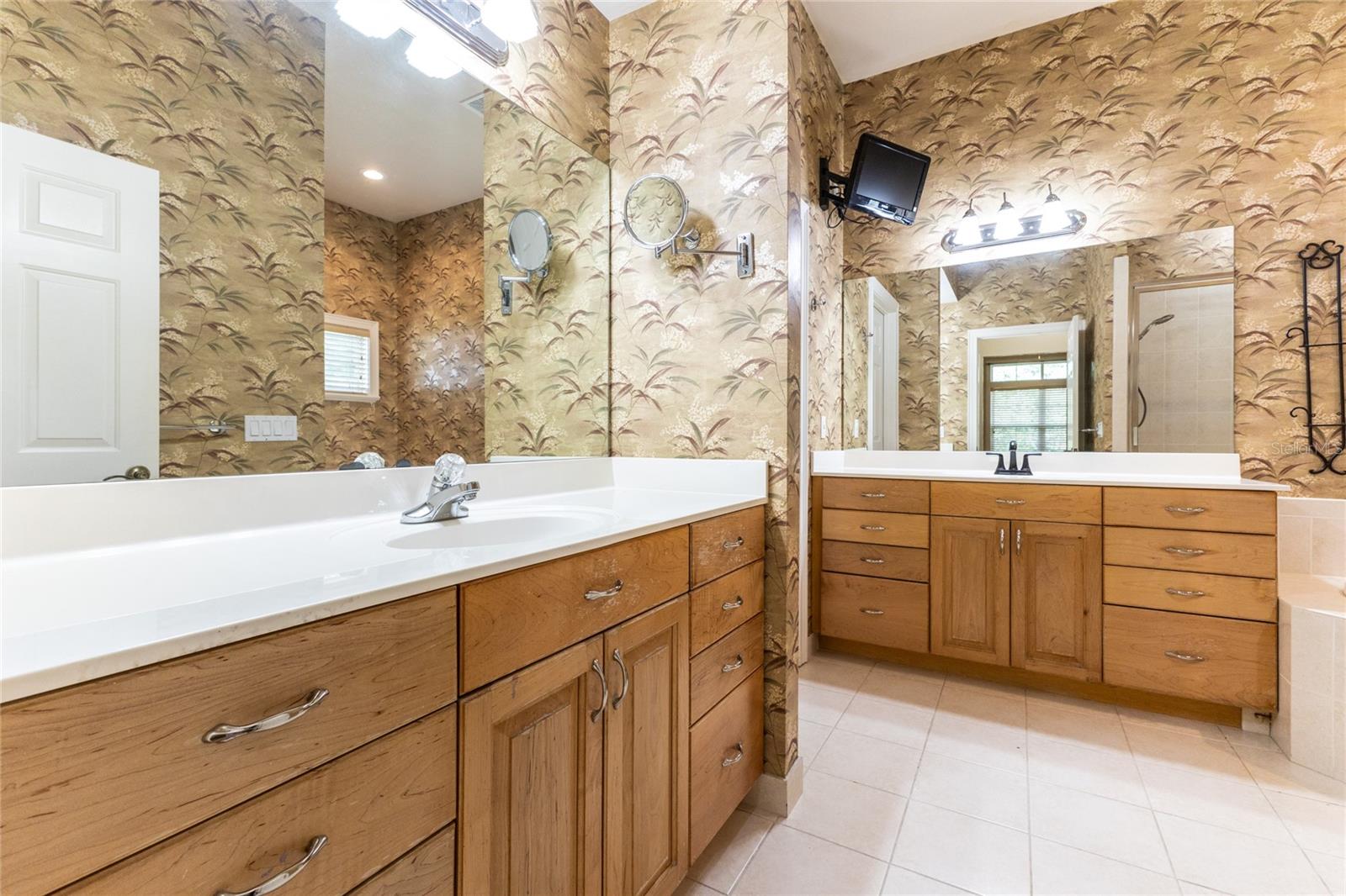 Image 30 of 59 For 2429 93rd Street