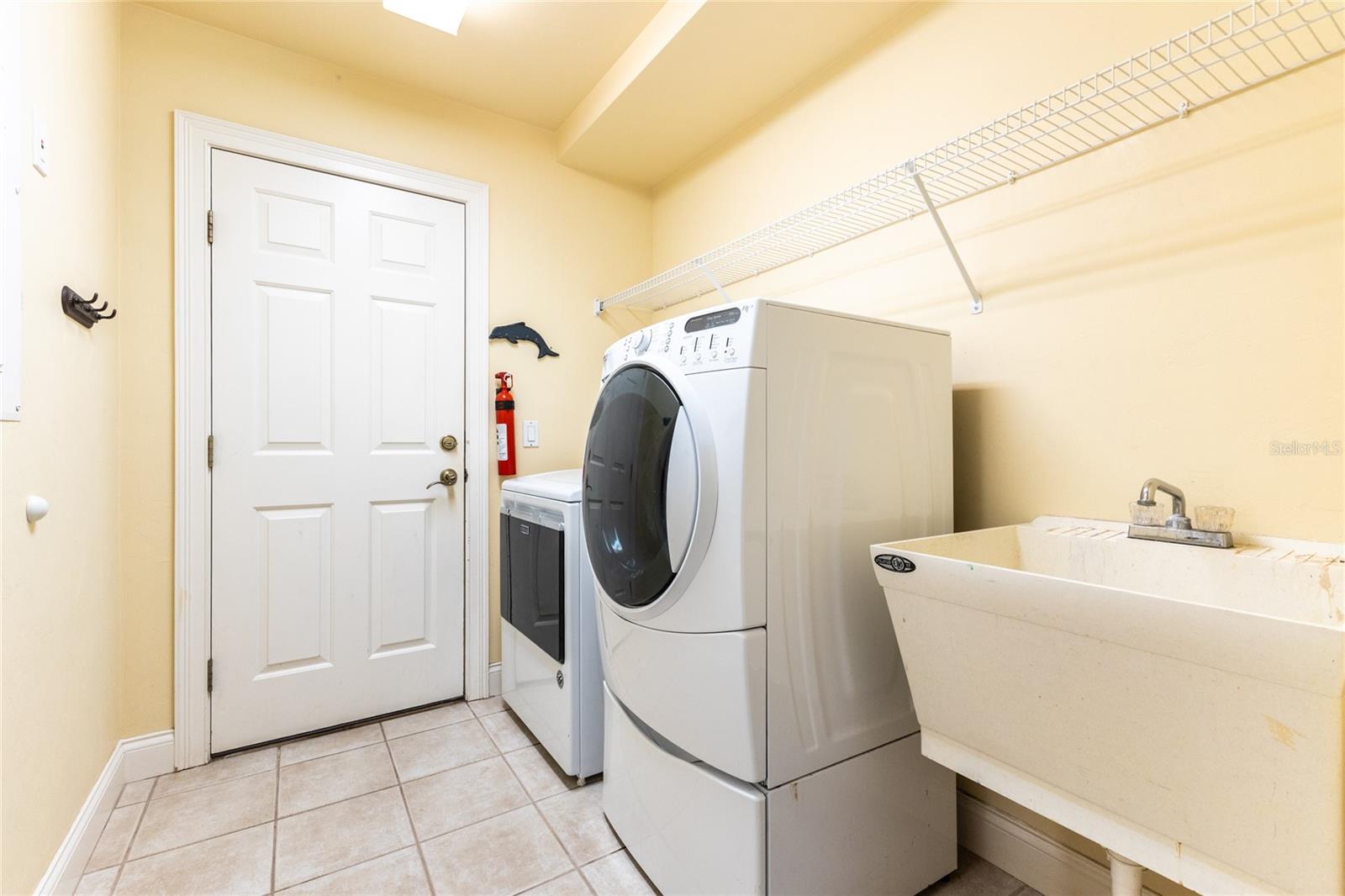 Image 42 of 59 For 2429 93rd Street