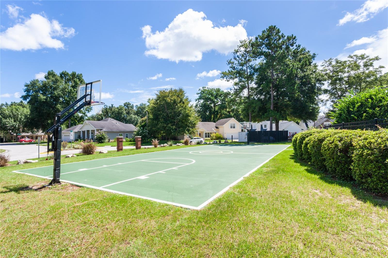 Image 57 of 59 For 2429 93rd Street