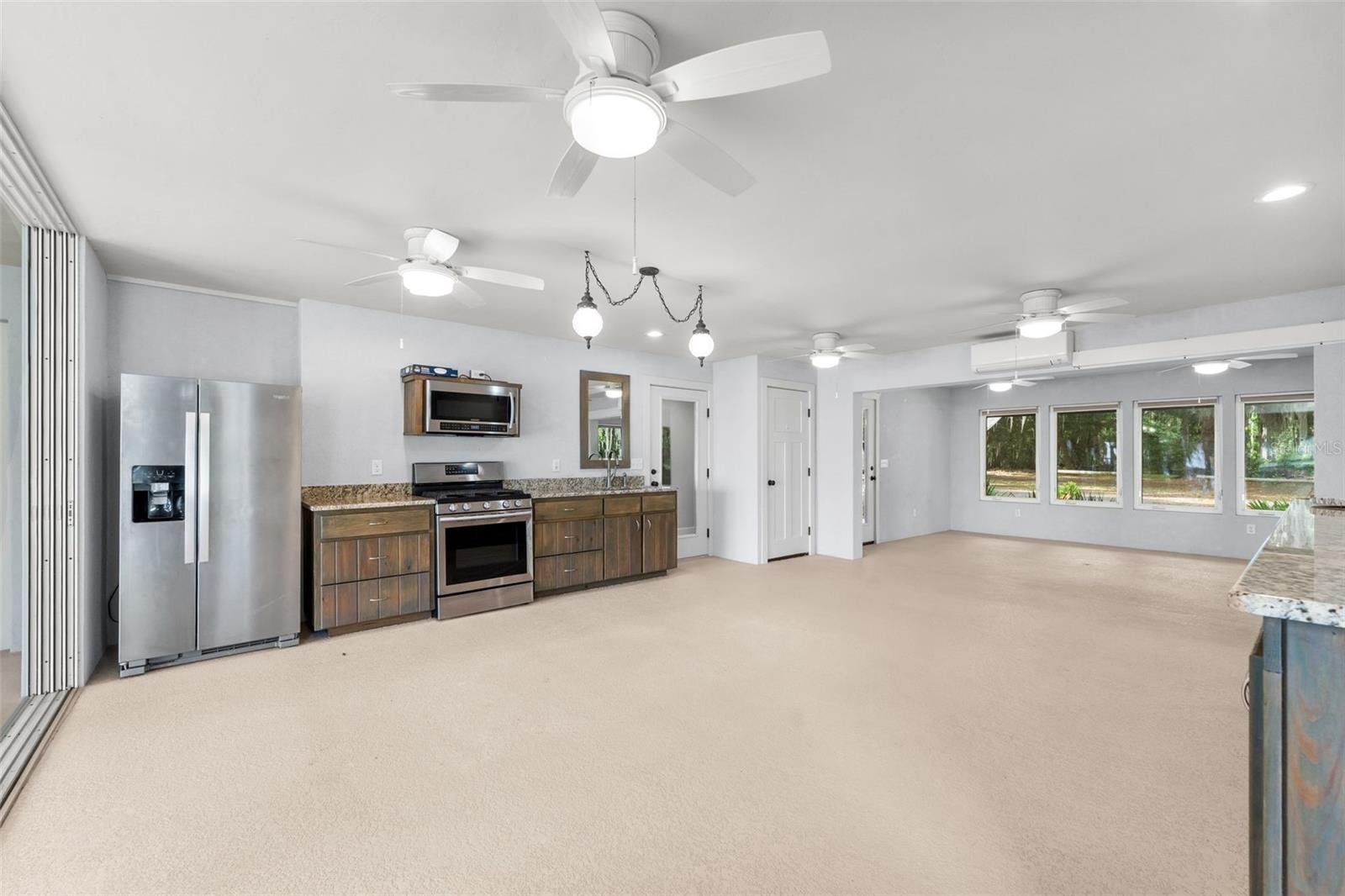 Image 15 of 39 For 8026 221st Street