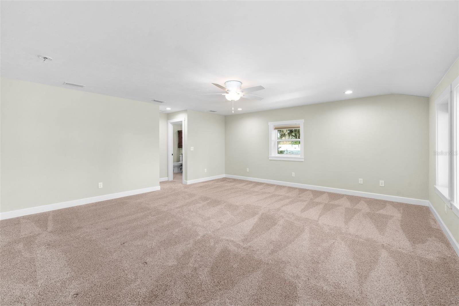 Image 21 of 39 For 8026 221st Street