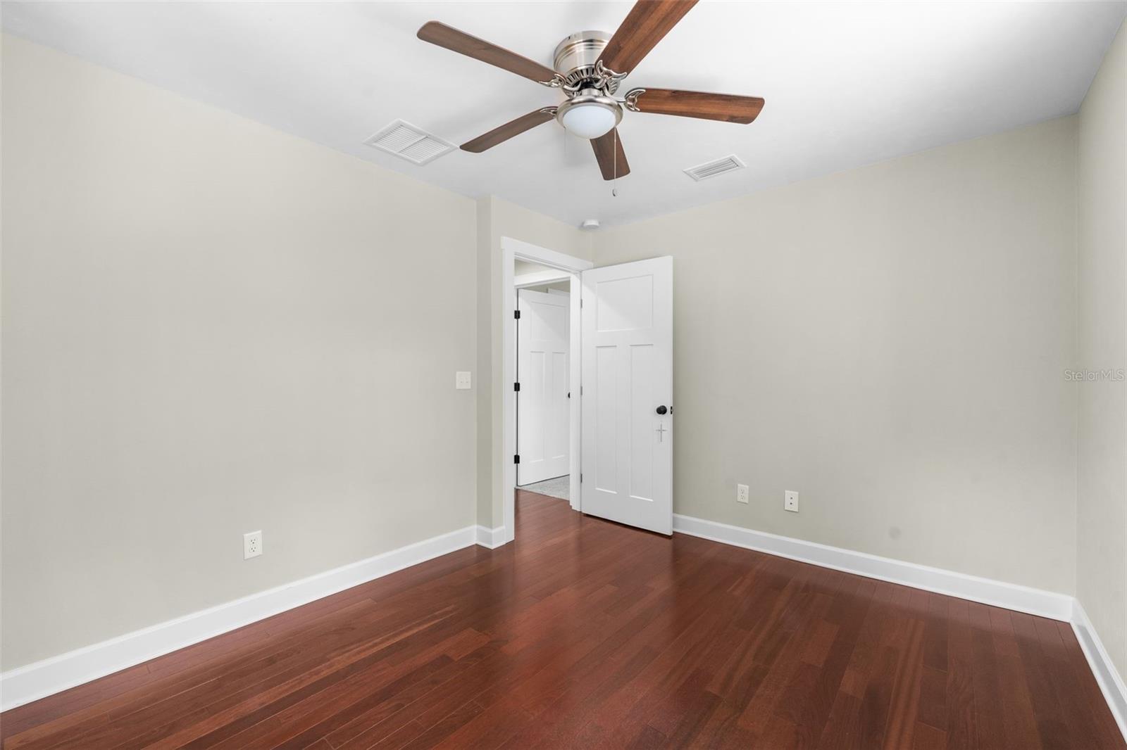 Image 25 of 39 For 8026 221st Street