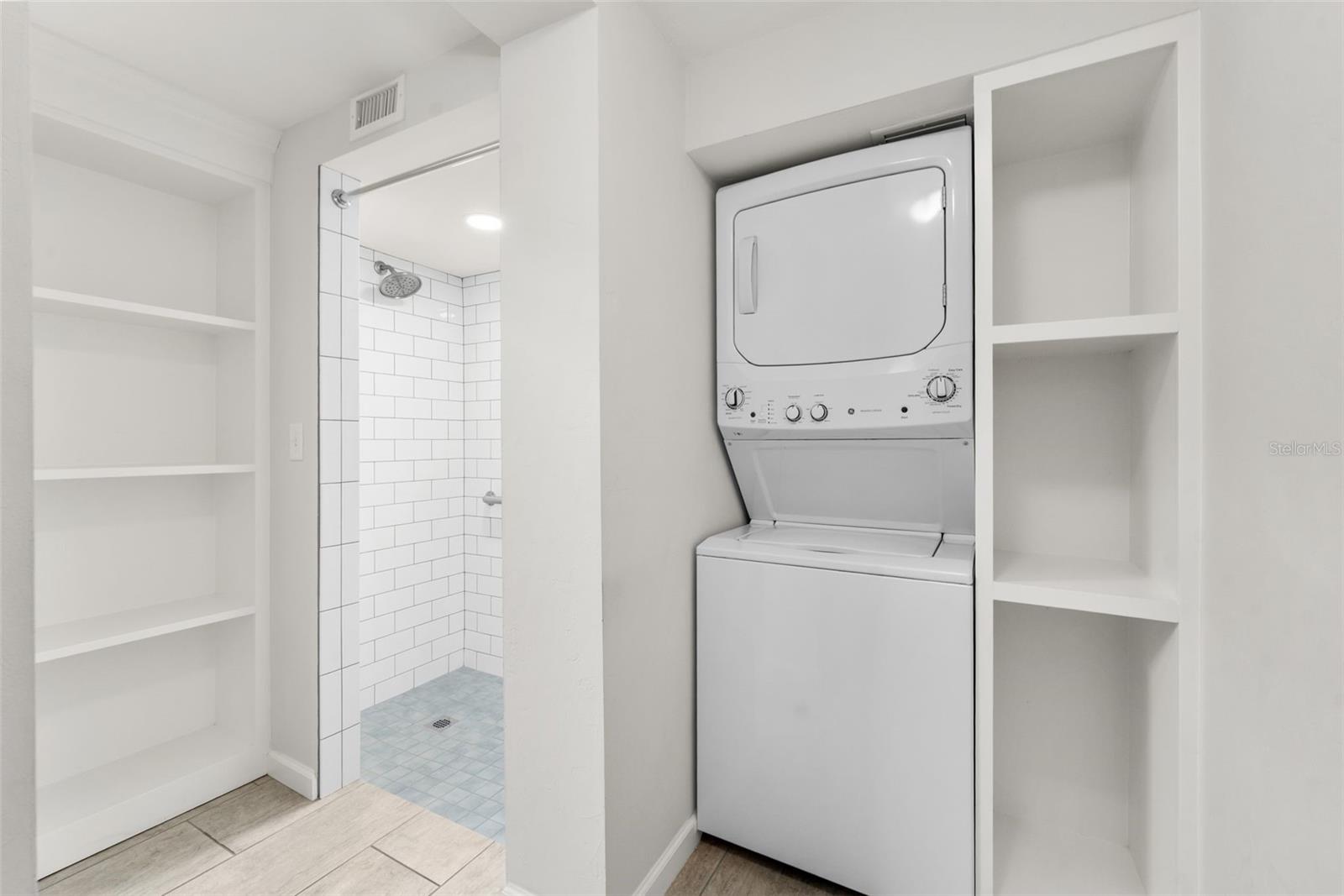 Image 32 of 39 For 8026 221st Street