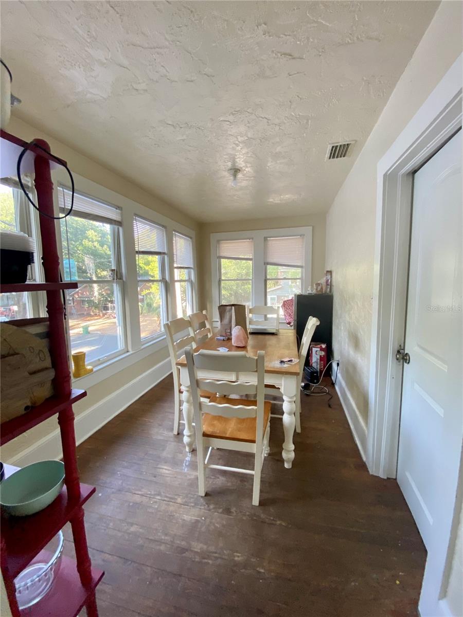 Image 20 of 23 For 1102 3rd Avenue