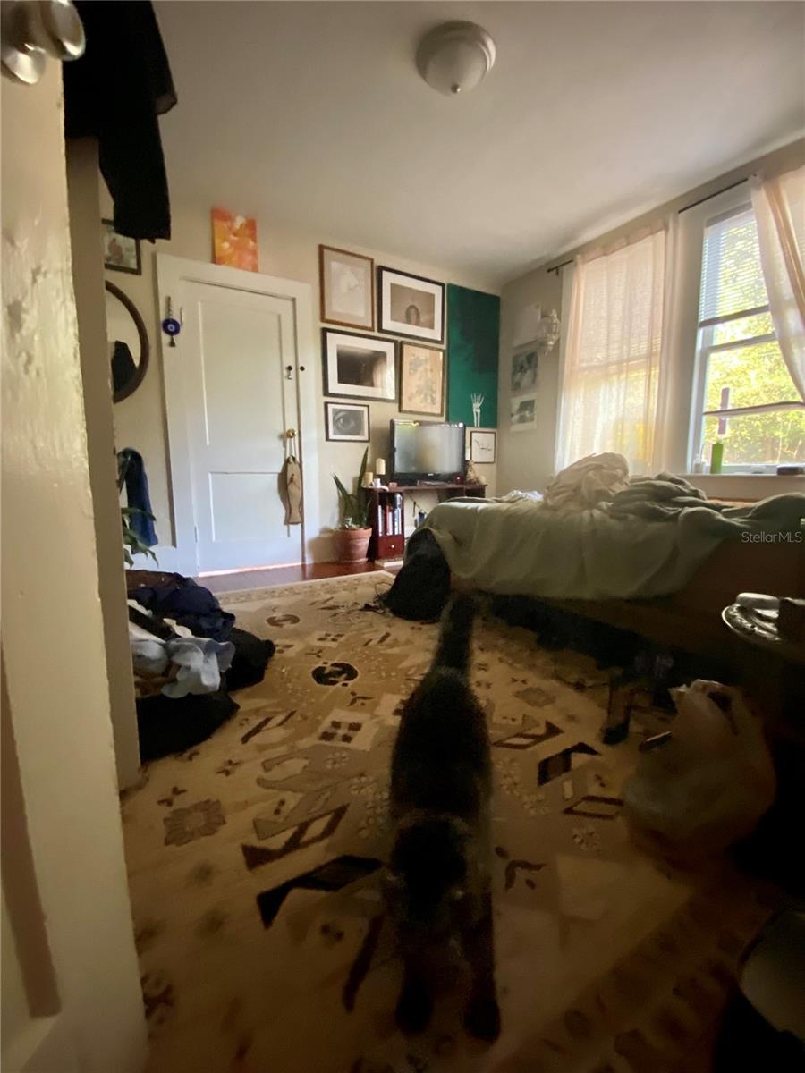 Image 5 of 23 For 1102 3rd Avenue