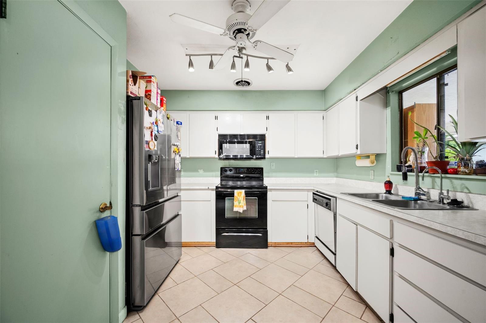 Image 12 of 28 For 8508 37th Drive