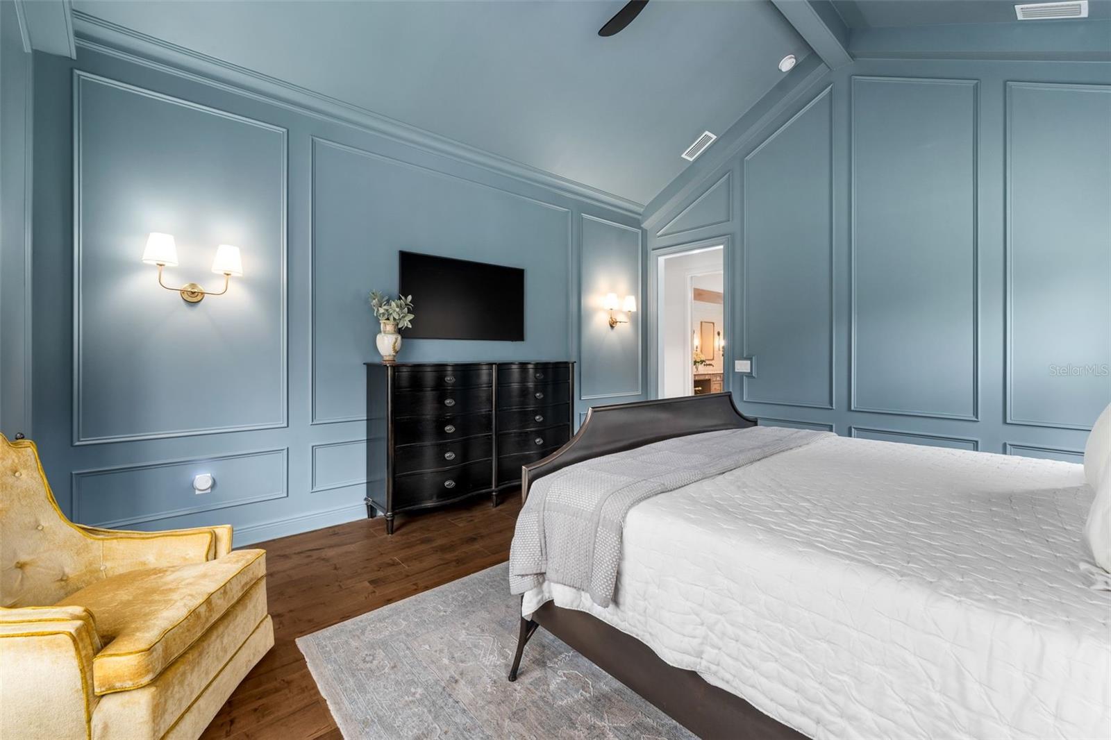 Image 22 of 58 For 14503 50th Place