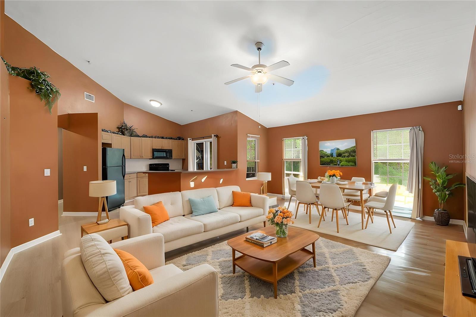 Image 2 of 30 For 4215 31st Drive 204