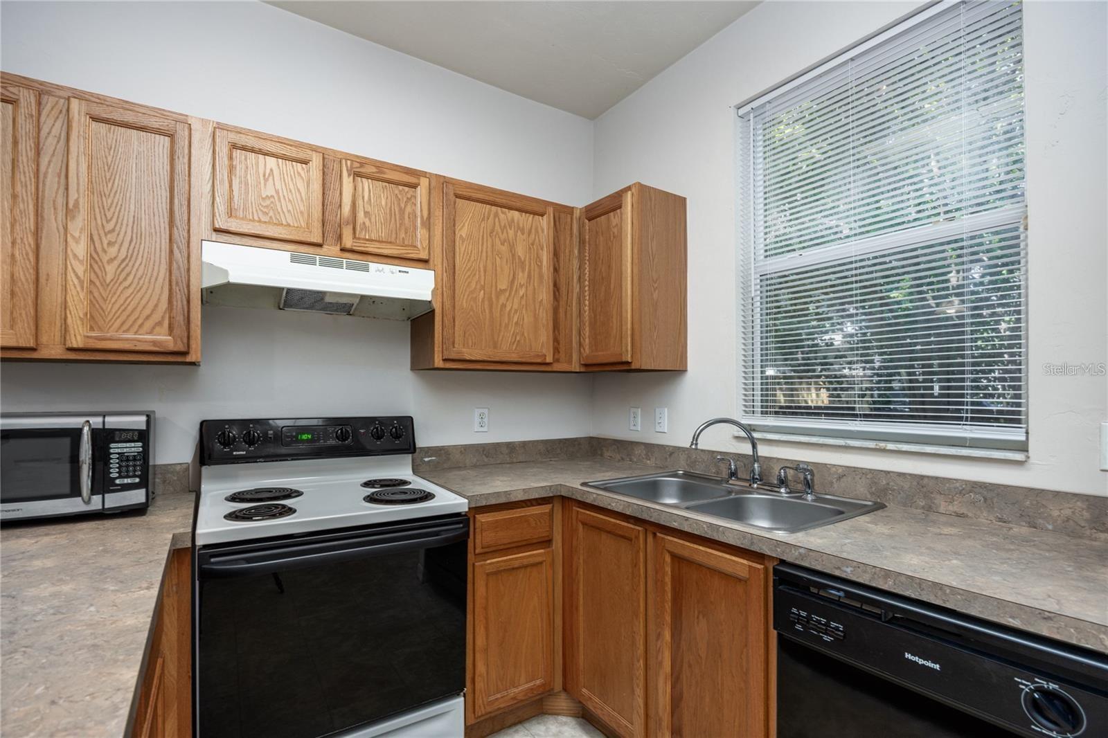 Image 13 of 27 For 3510 50th Way 158