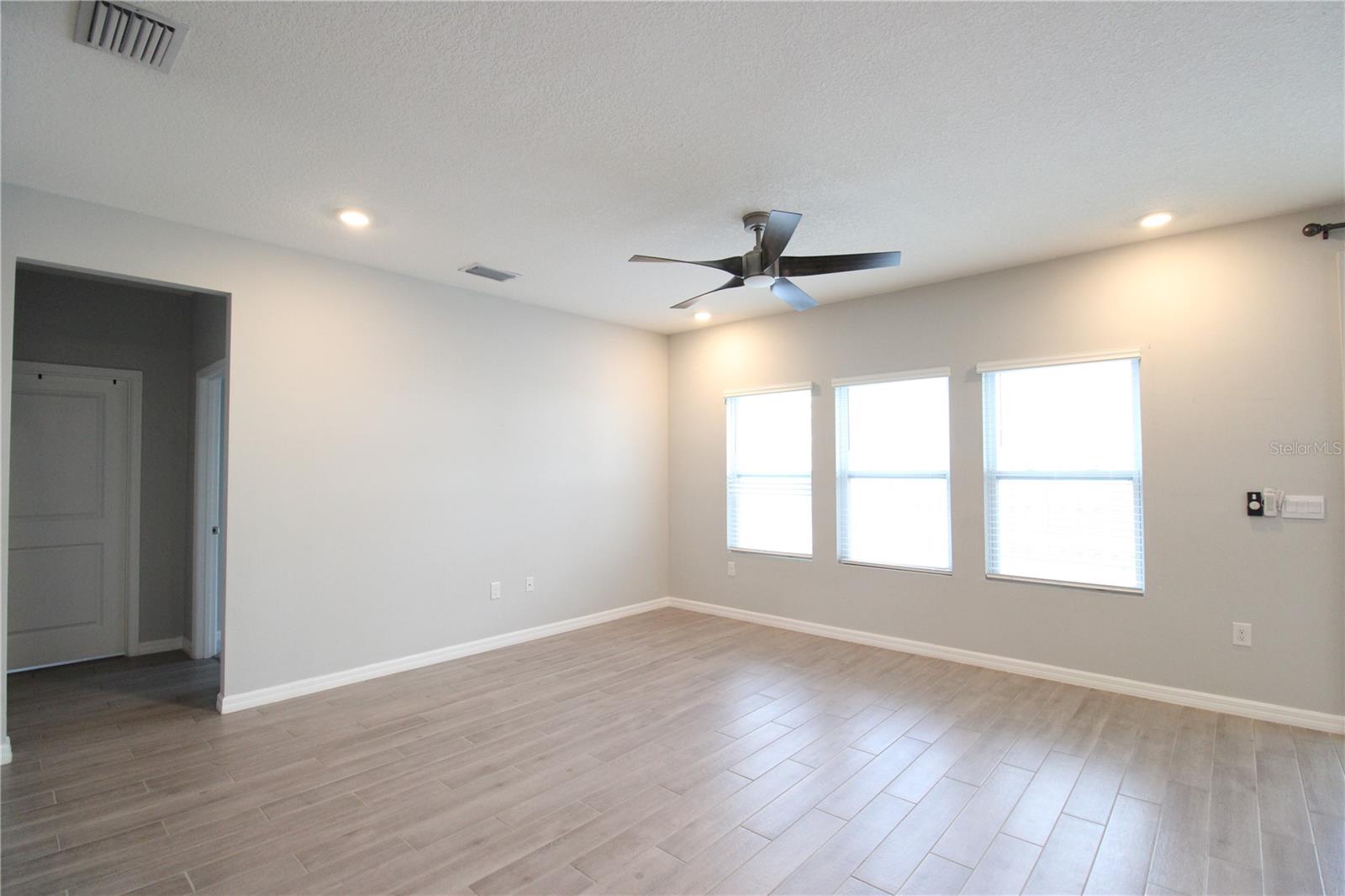 Image 6 of 38 For 1462 136th Terrace