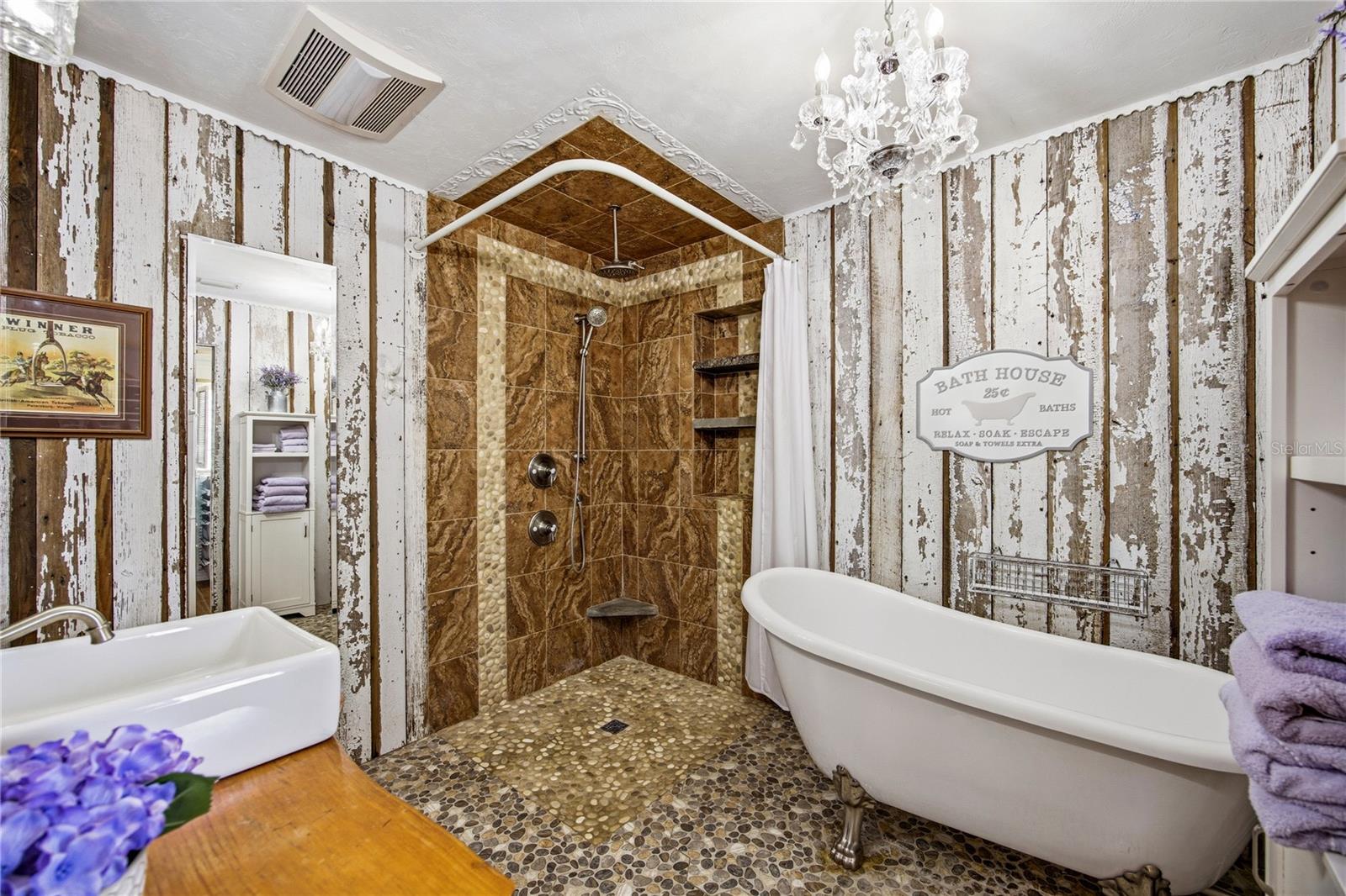 Image 25 of 90 For 9004 226th Street