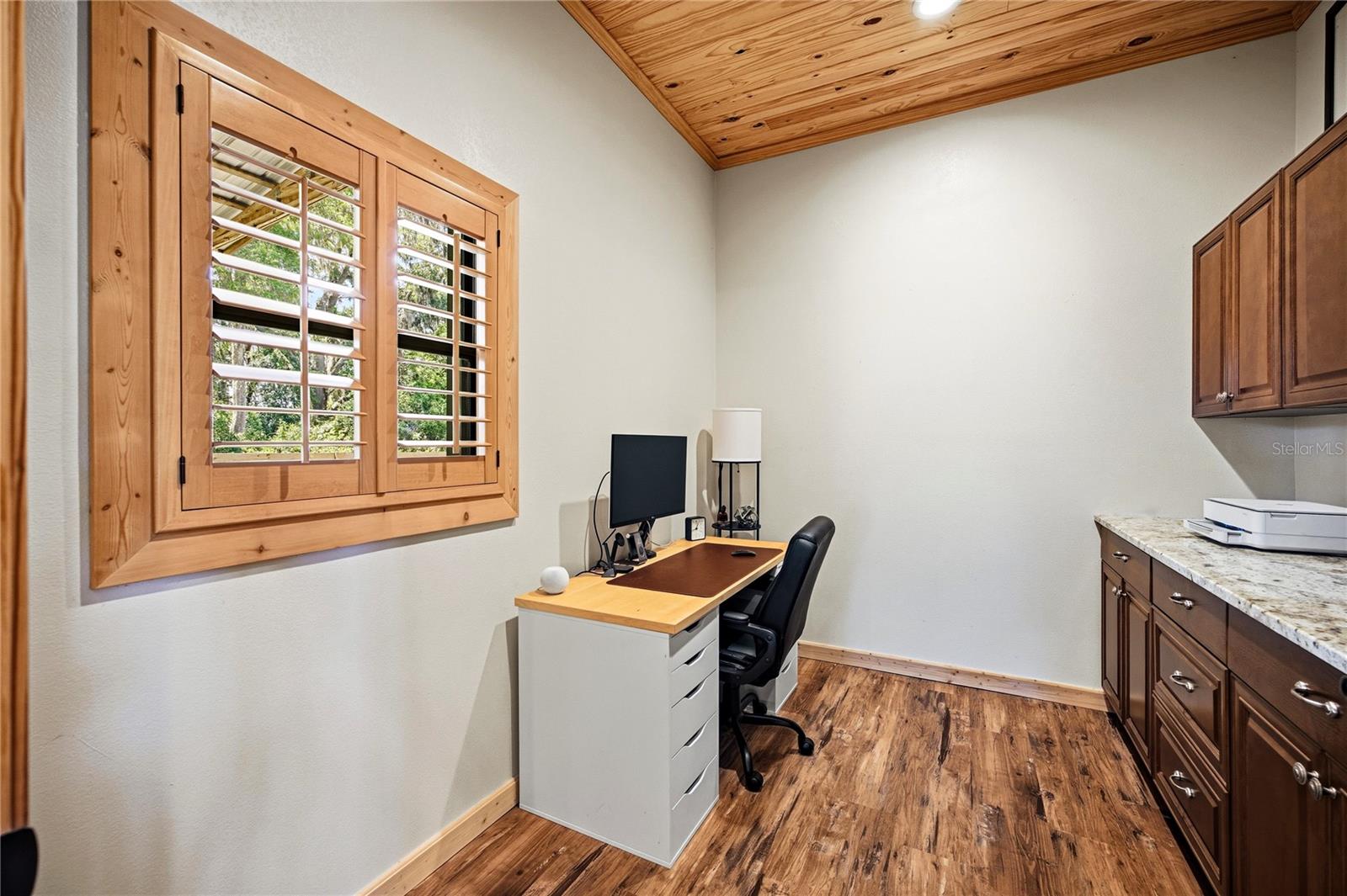 Image 47 of 90 For 9004 226th Street