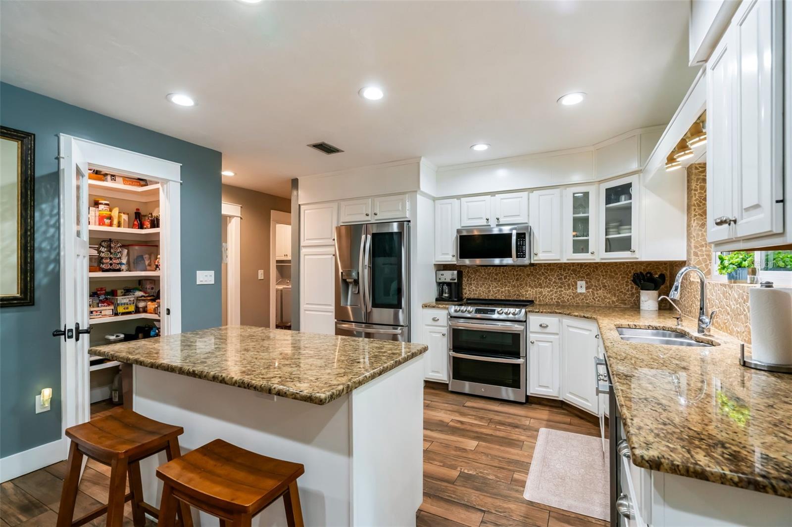 Image 24 of 100 For 13404 36th Avenue