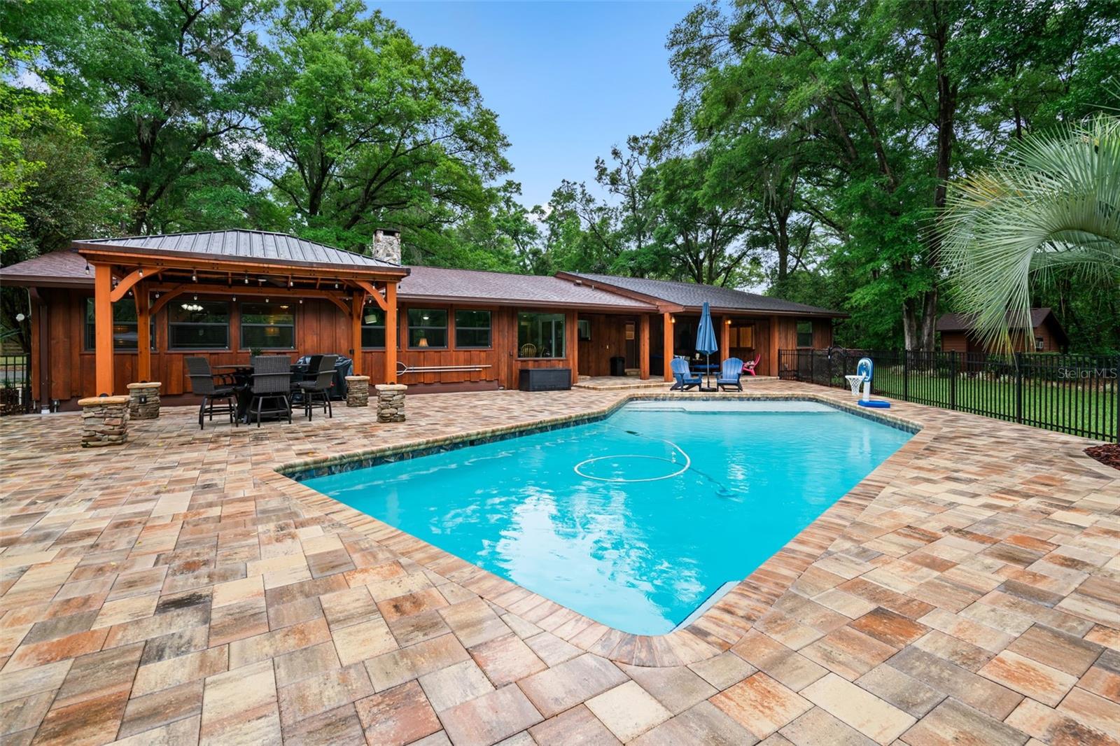 Image 3 of 100 For 13404 36th Avenue