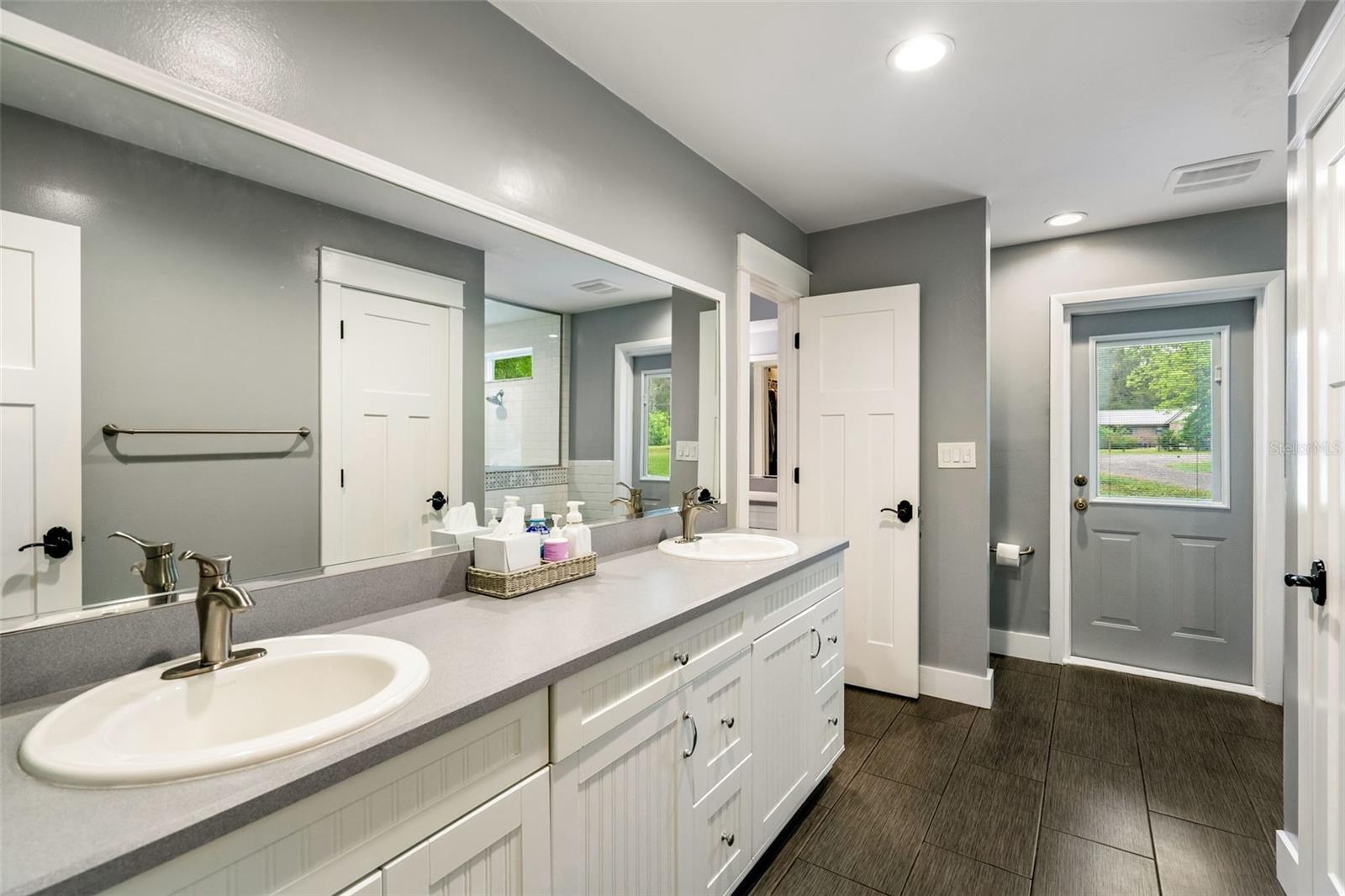 Image 57 of 100 For 13404 36th Avenue