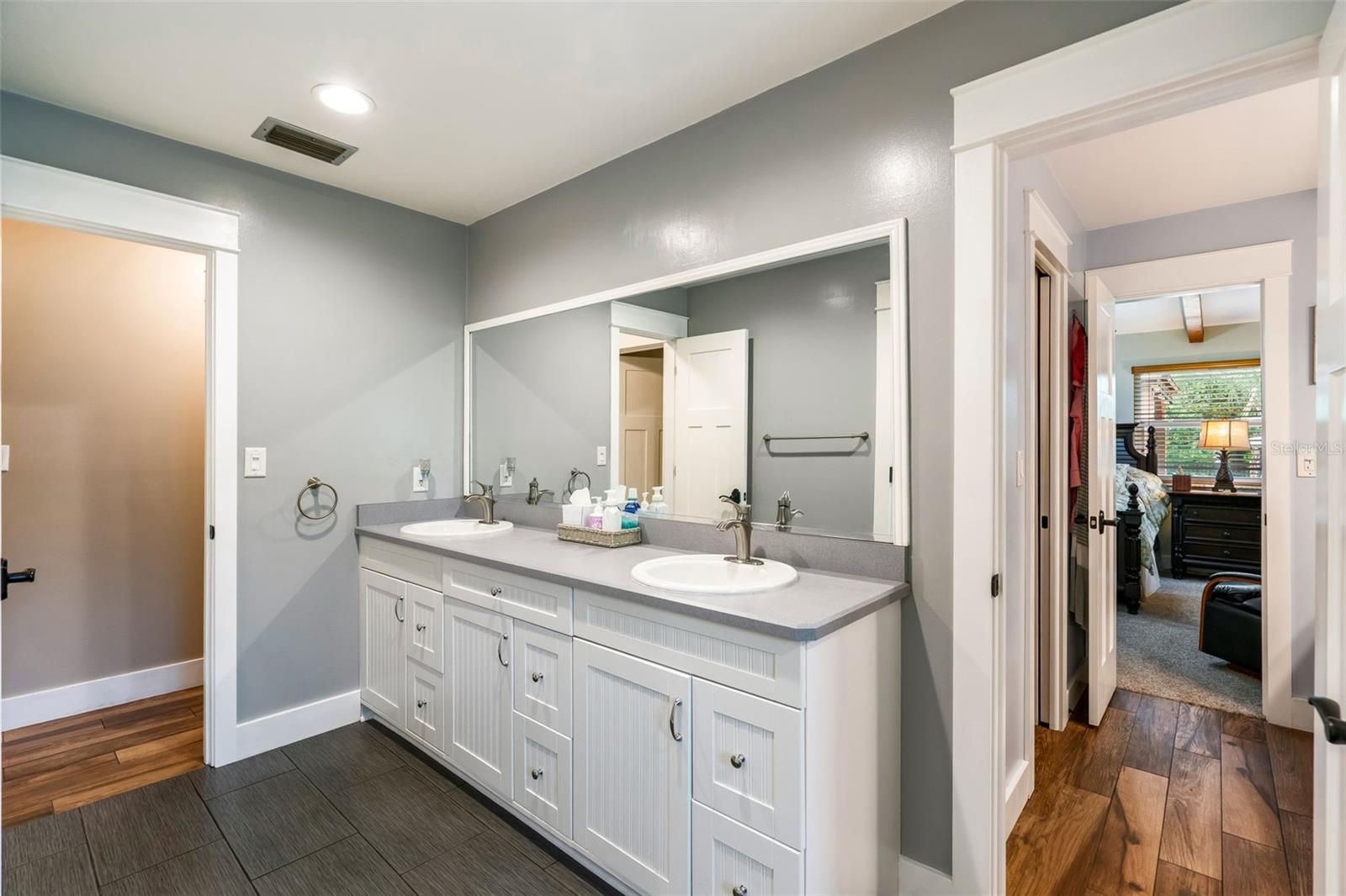 Image 62 of 100 For 13404 36th Avenue