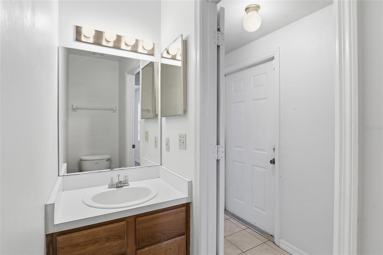 Image 26 of 37 For 826 57th Terrace 120q