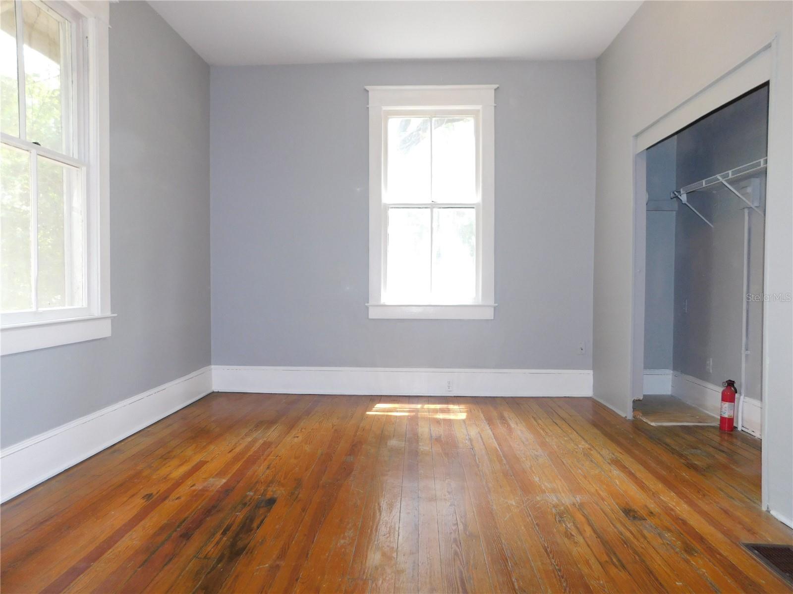 Image 12 of 19 For 541 11th Street