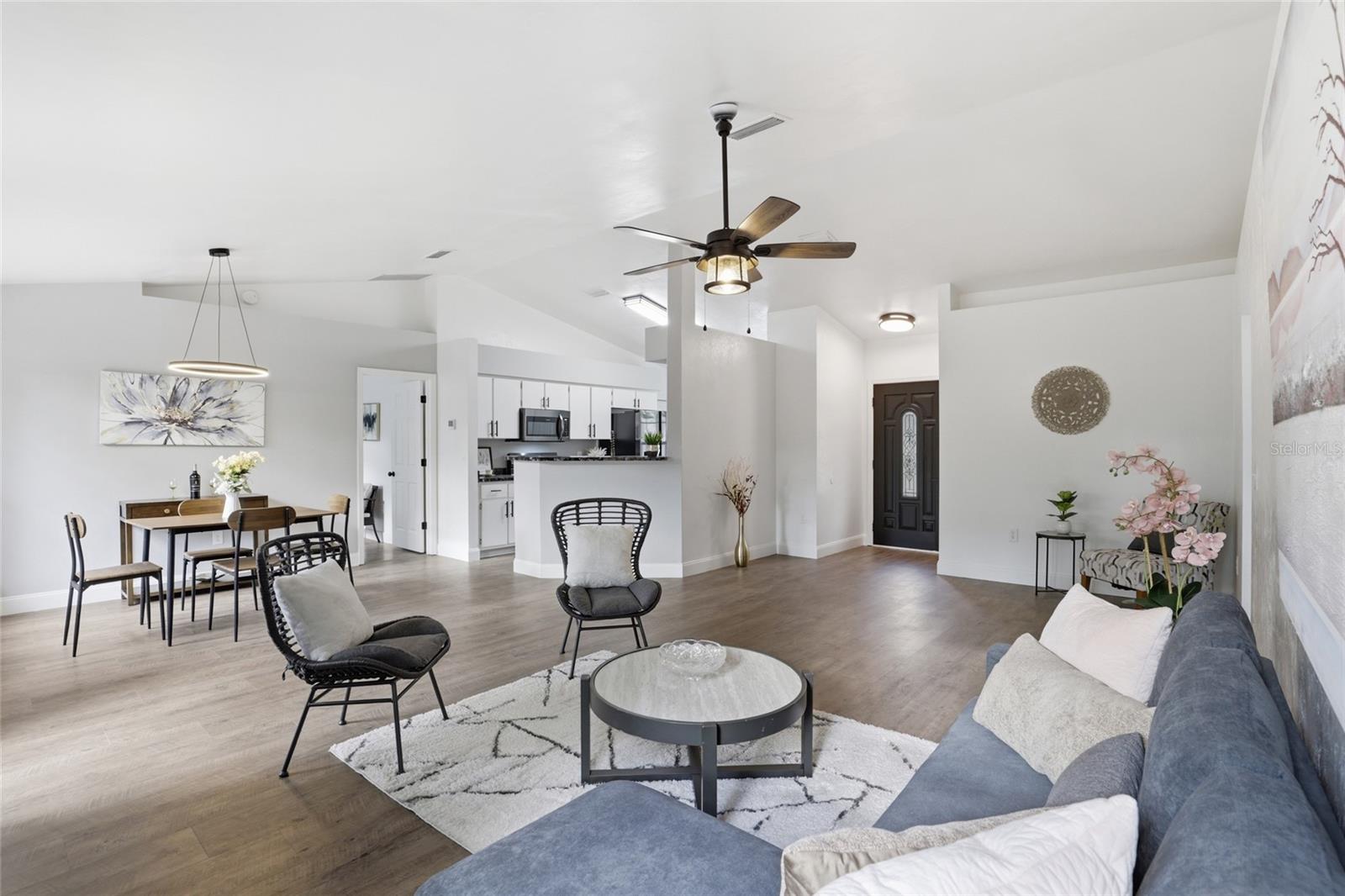 Image 10 of 30 For 6110 38th Terrace