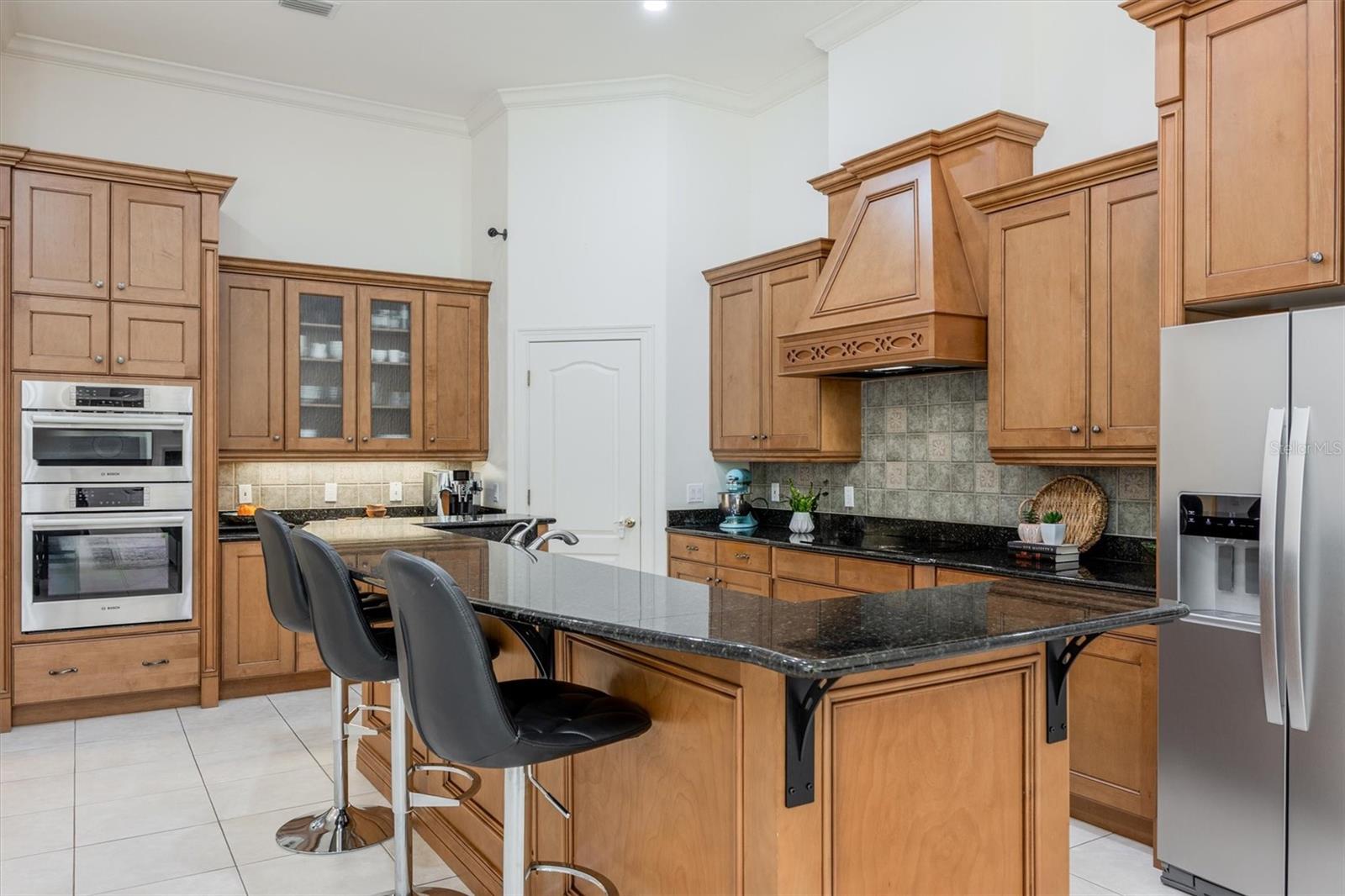 Image 11 of 83 For 4710 58th Street