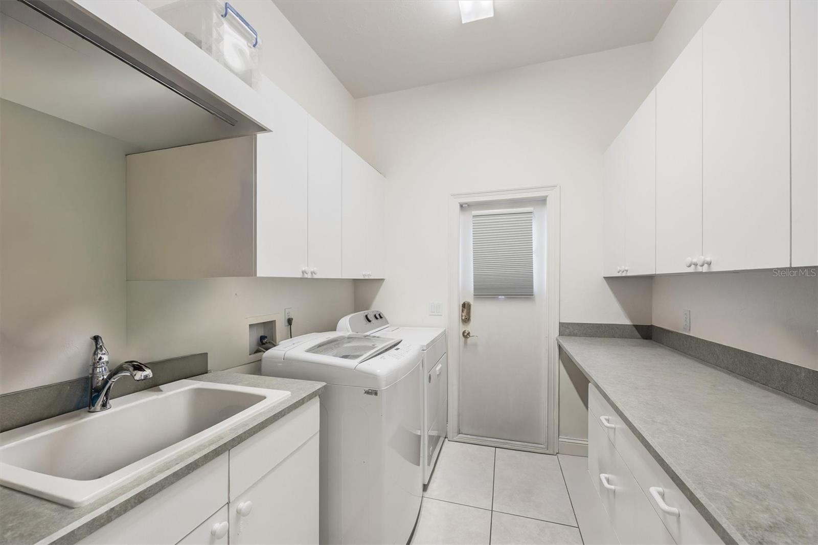 Image 37 of 83 For 4710 58th Street
