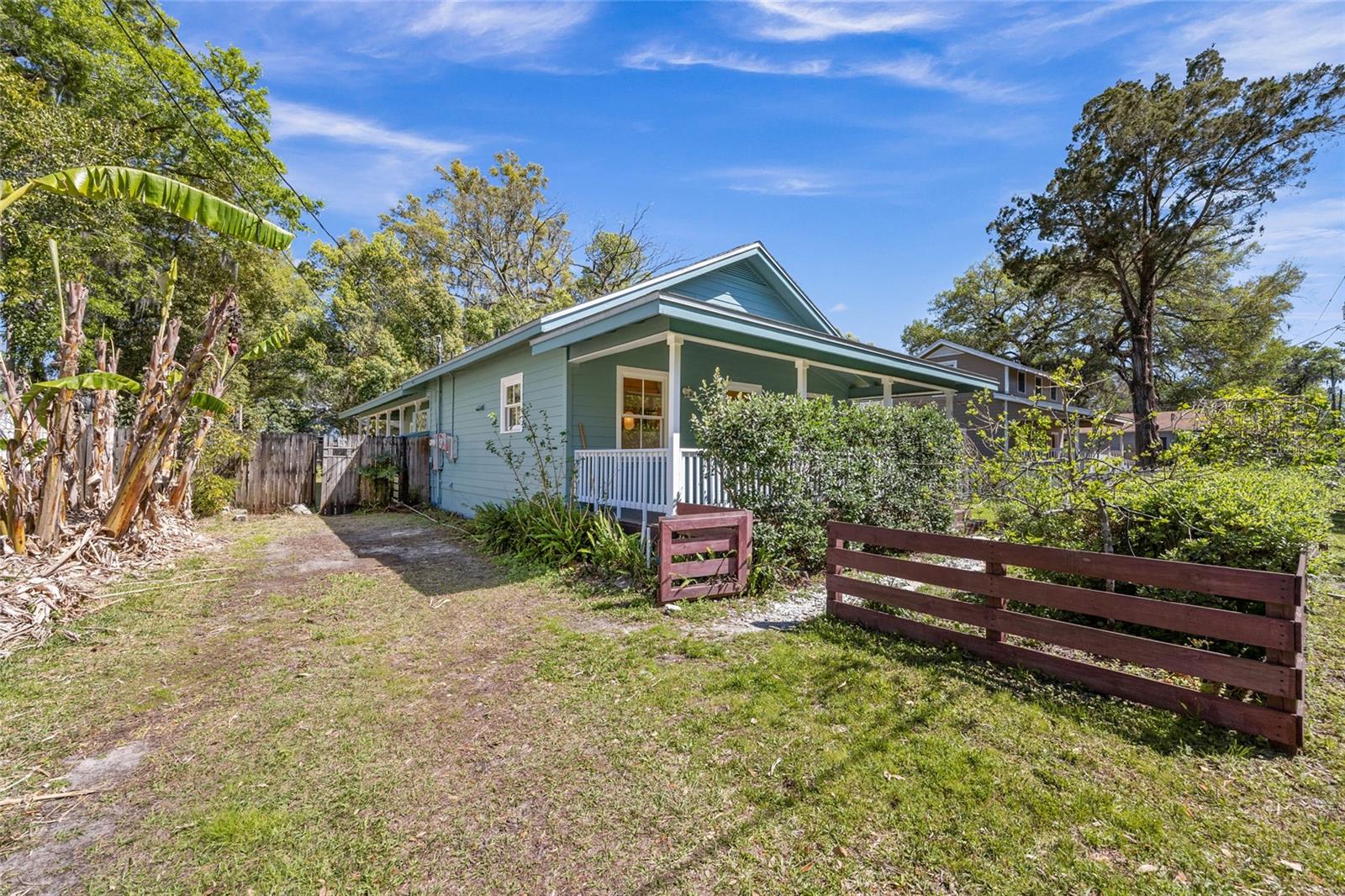 Image 2 of 24 For 637 4th Street