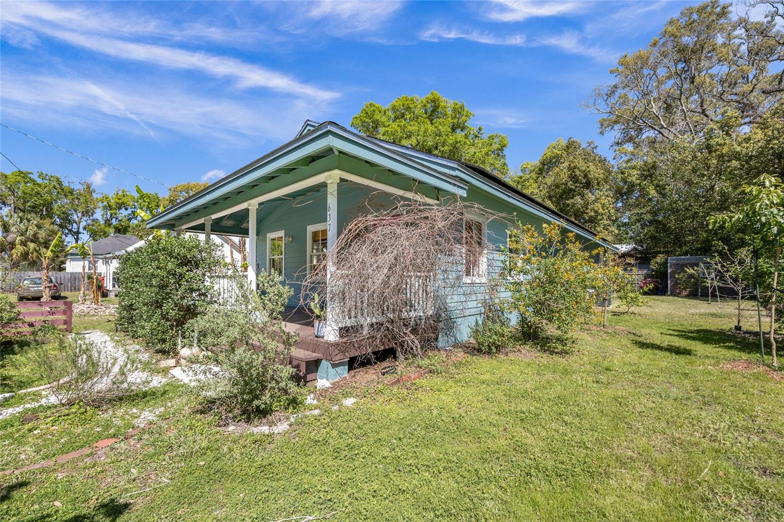 Image 3 of 24 For 637 4th Street