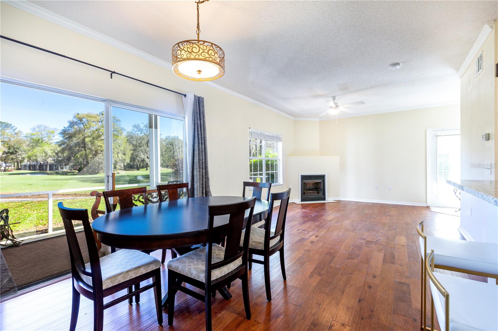 Image 24 of 33 For 10000 52nd Avenue 124