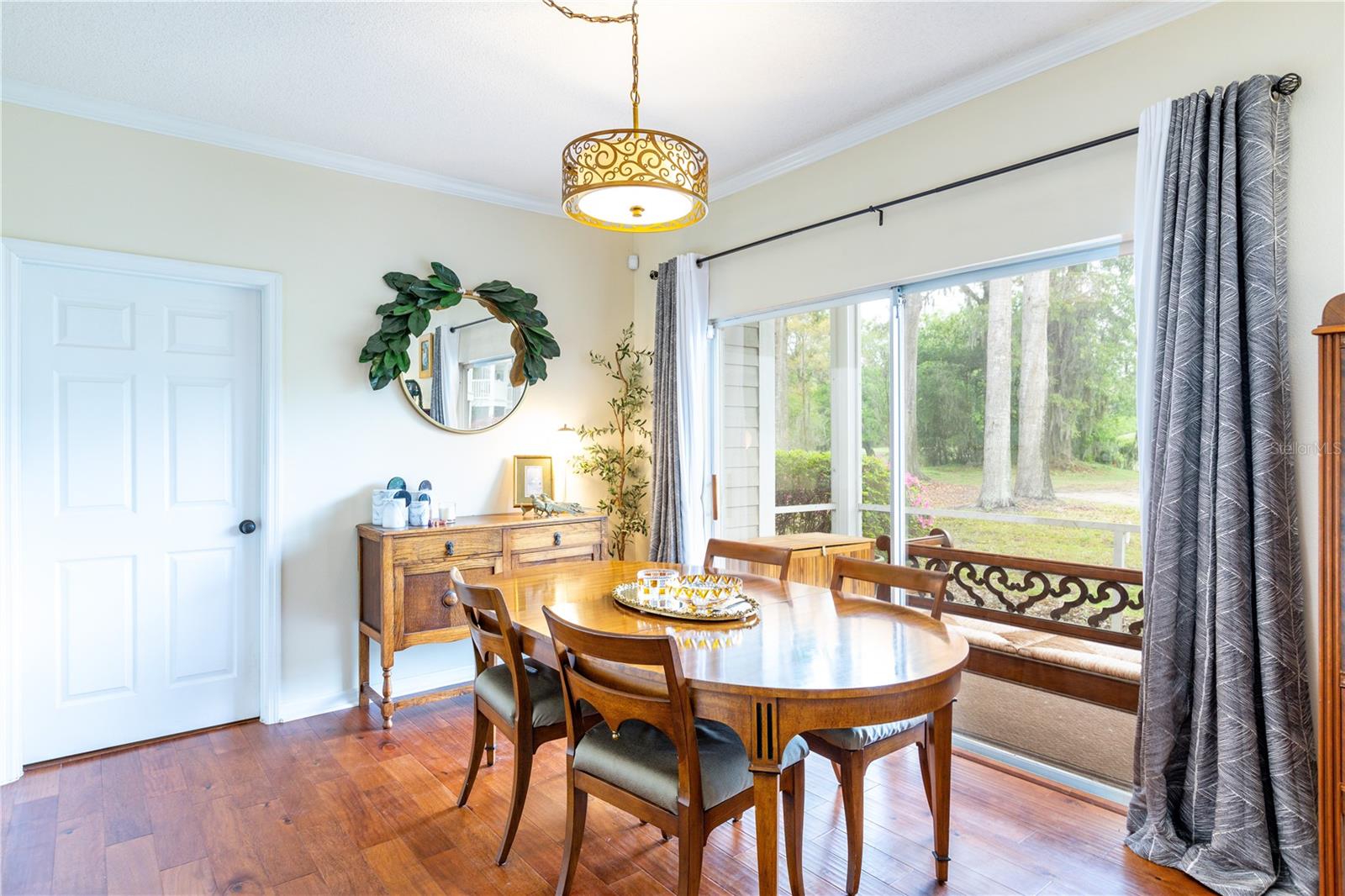 Image 4 of 33 For 10000 52nd Avenue 124