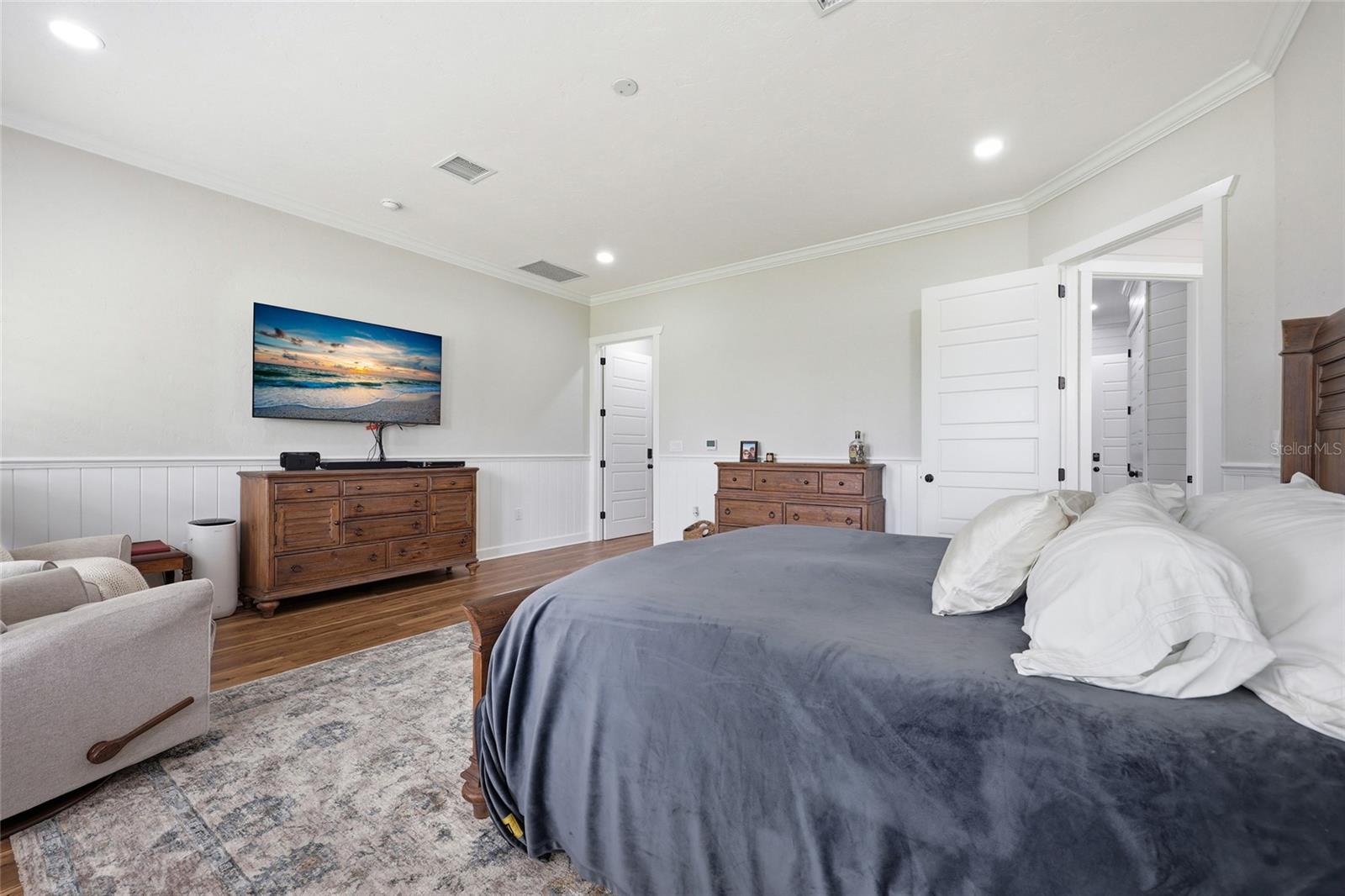 Image 18 of 99 For 11131 Ne 35th Street